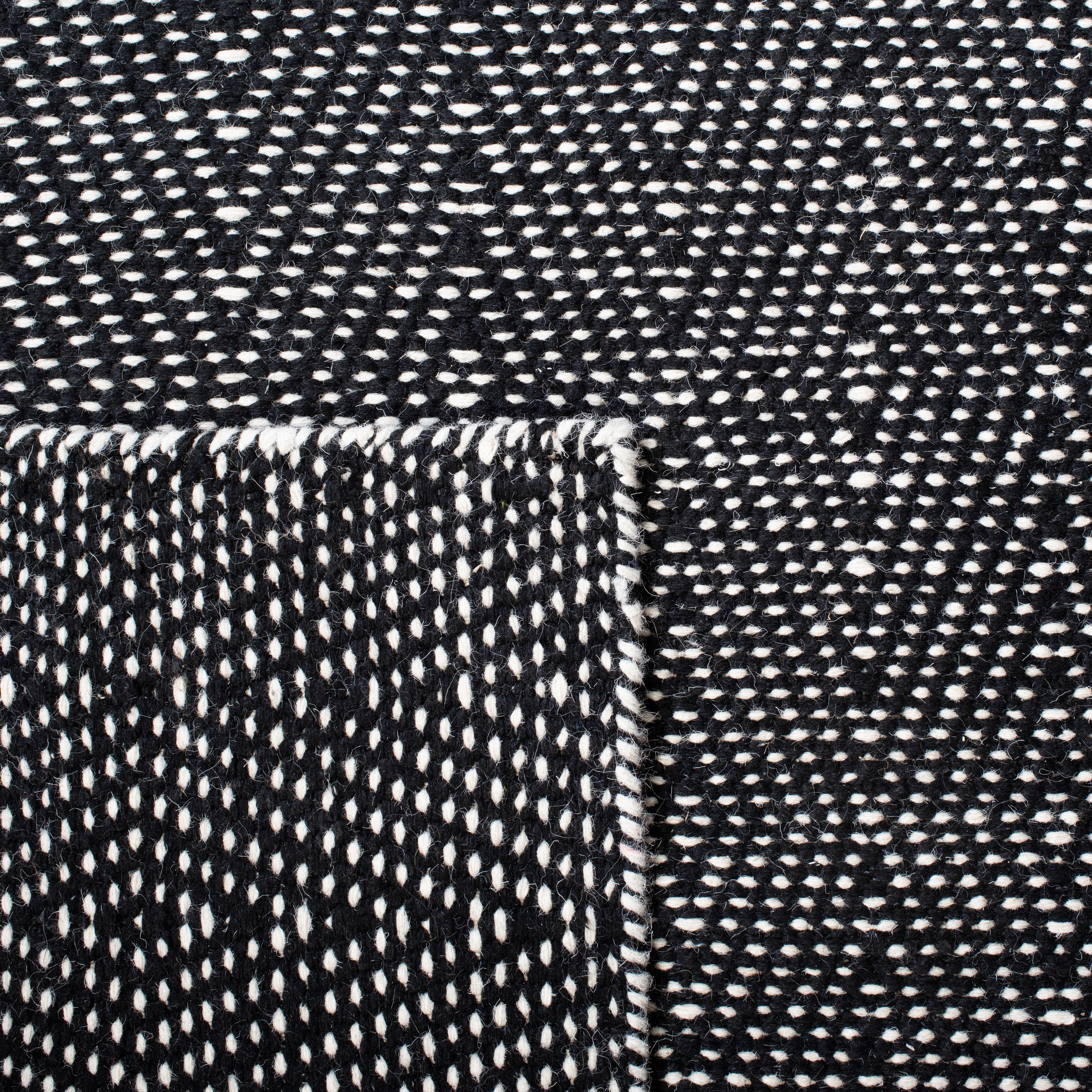 Black and Ivory Wool Flat Woven 4' x 6' Area Rug