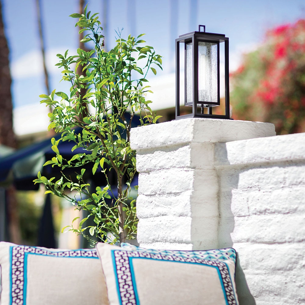 Hinkley 1007OZ-LV Republic 16.5-in Oil Rubbed Bronze Coastal Outdoor Pier mount