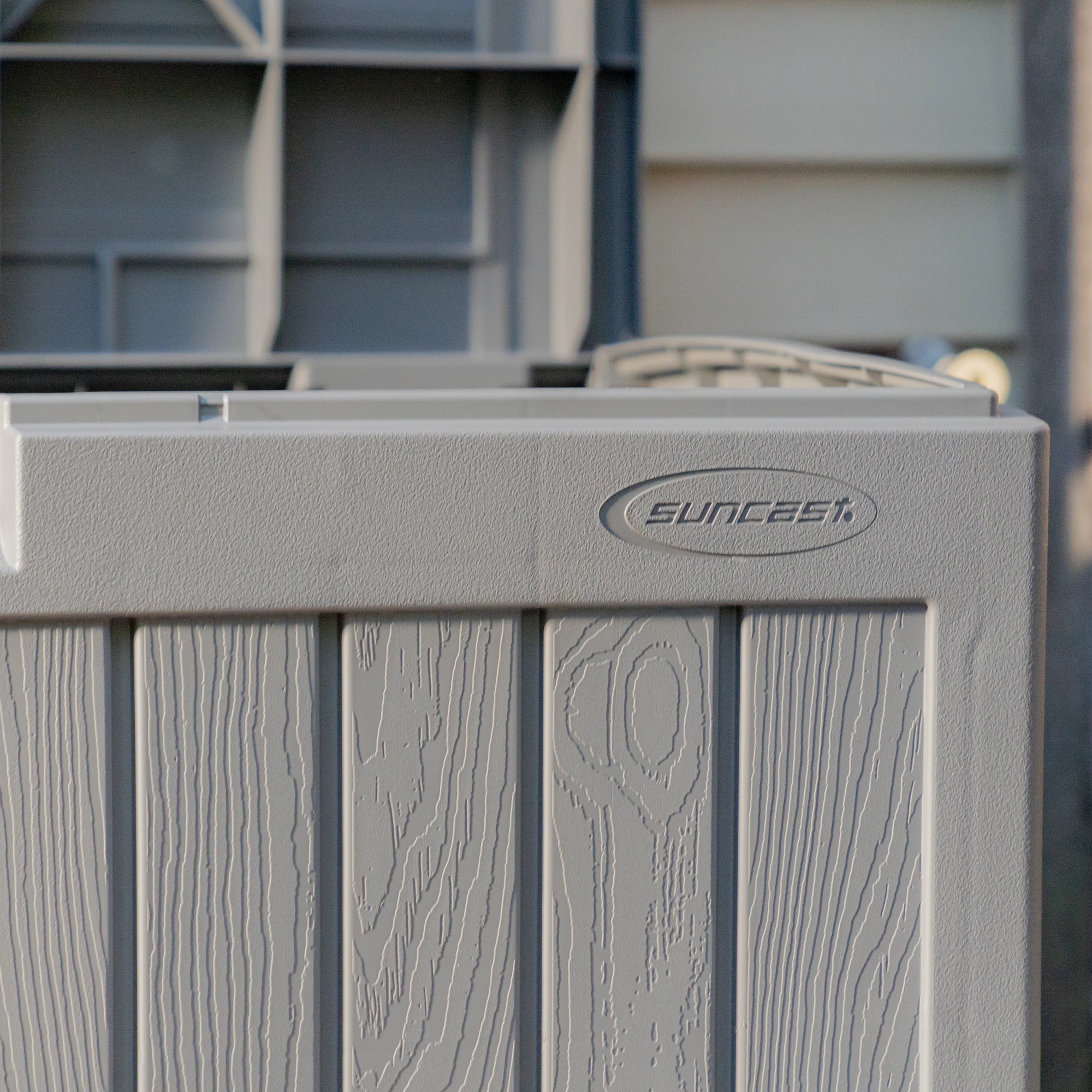 Suncast DB5025 Deck-Boxes - View #8