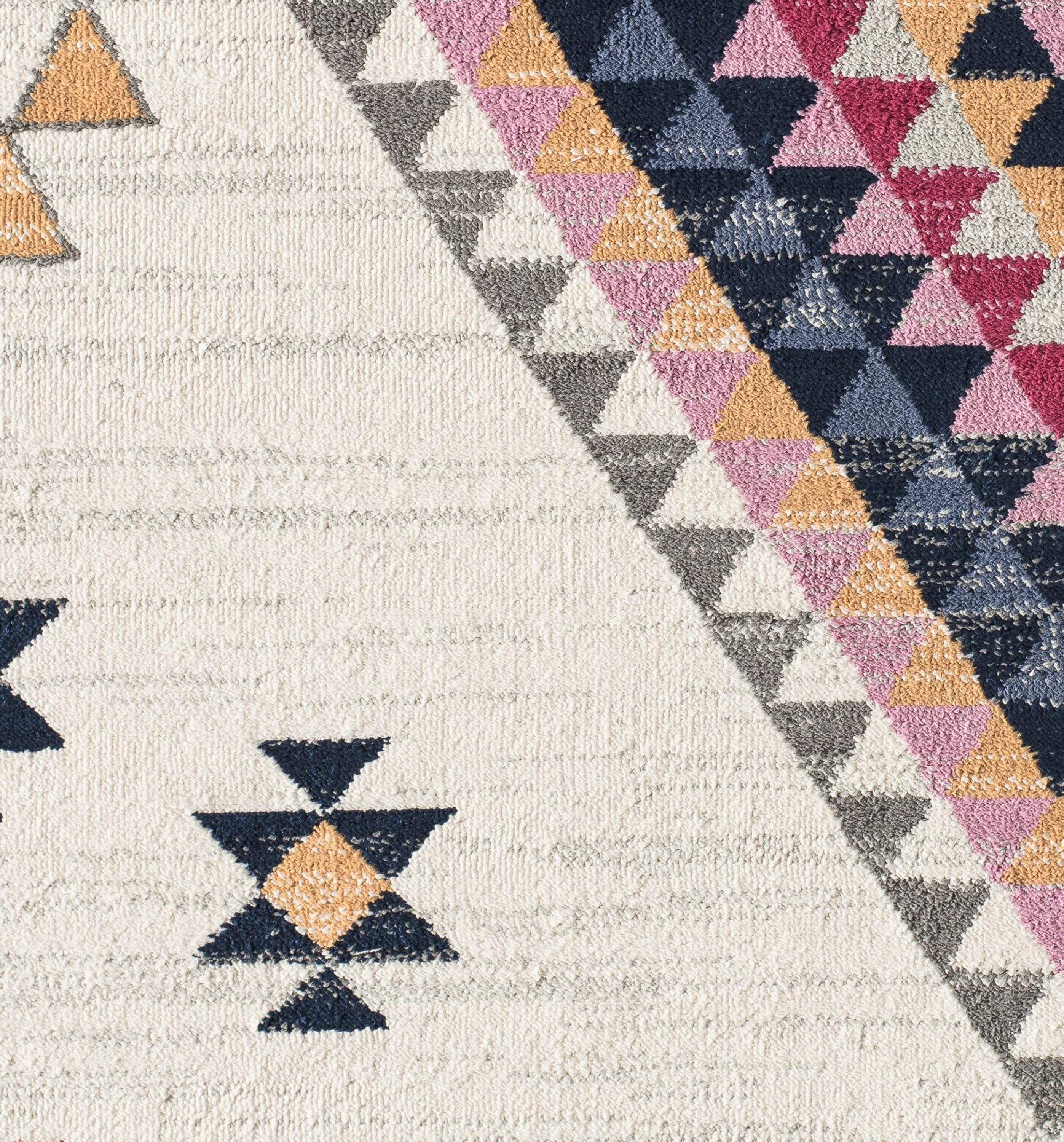 Sahara Ivory and Multicolor Tribal Runner Rug