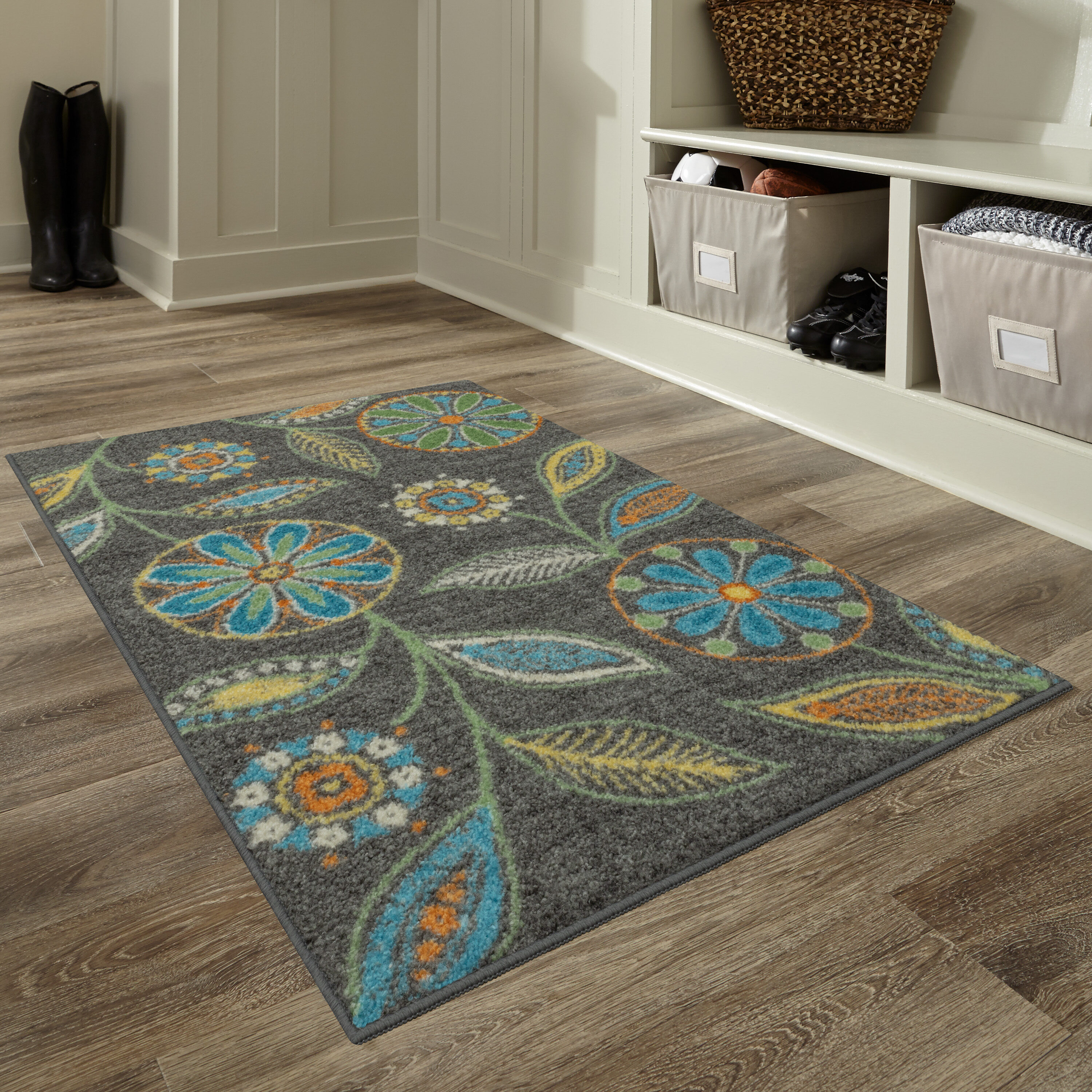 Gray Floral Tufted Washable Accent Rug