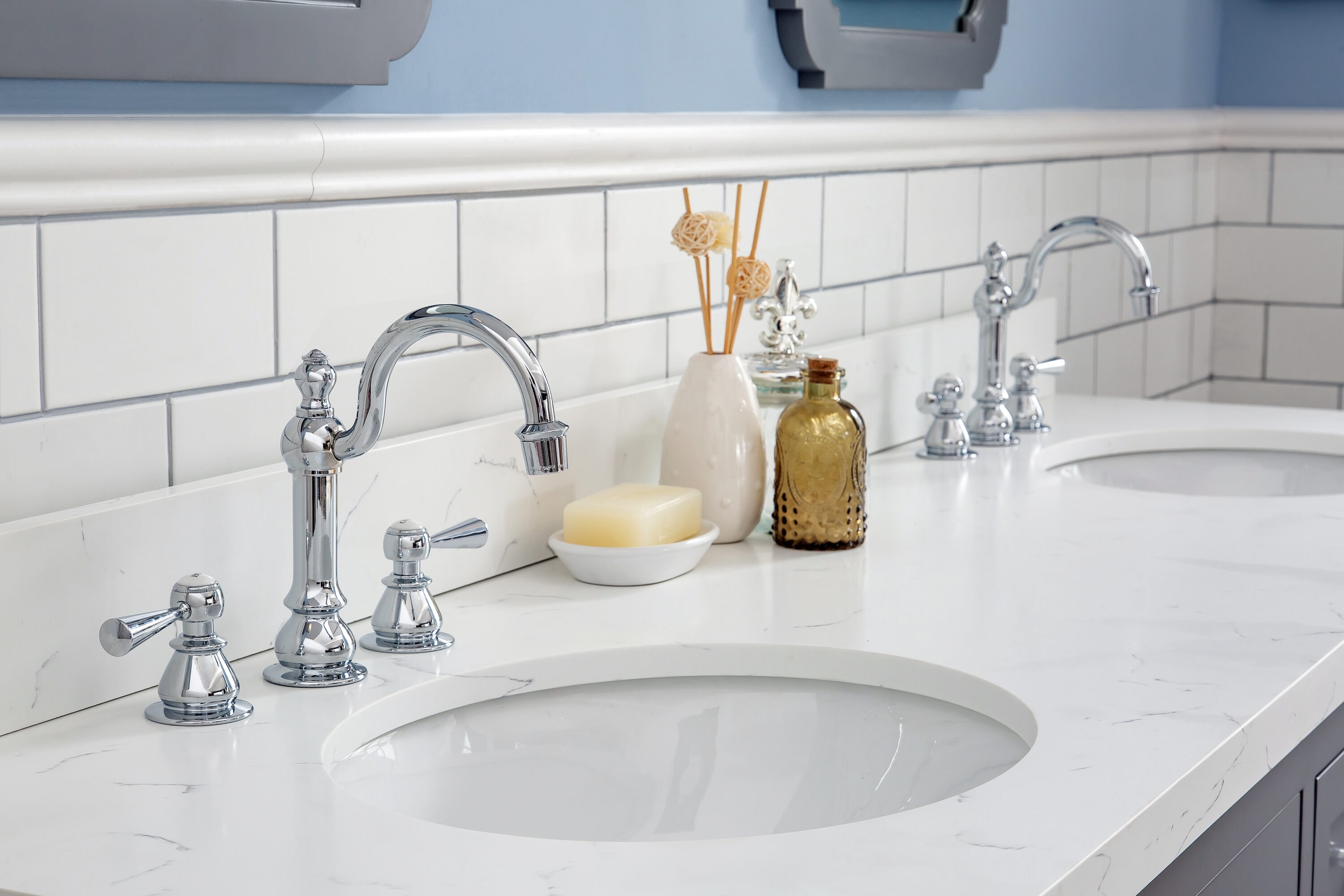 Water Creation QU72CW01CG-000TL1201 Bath-Vanity-Combo - View #4