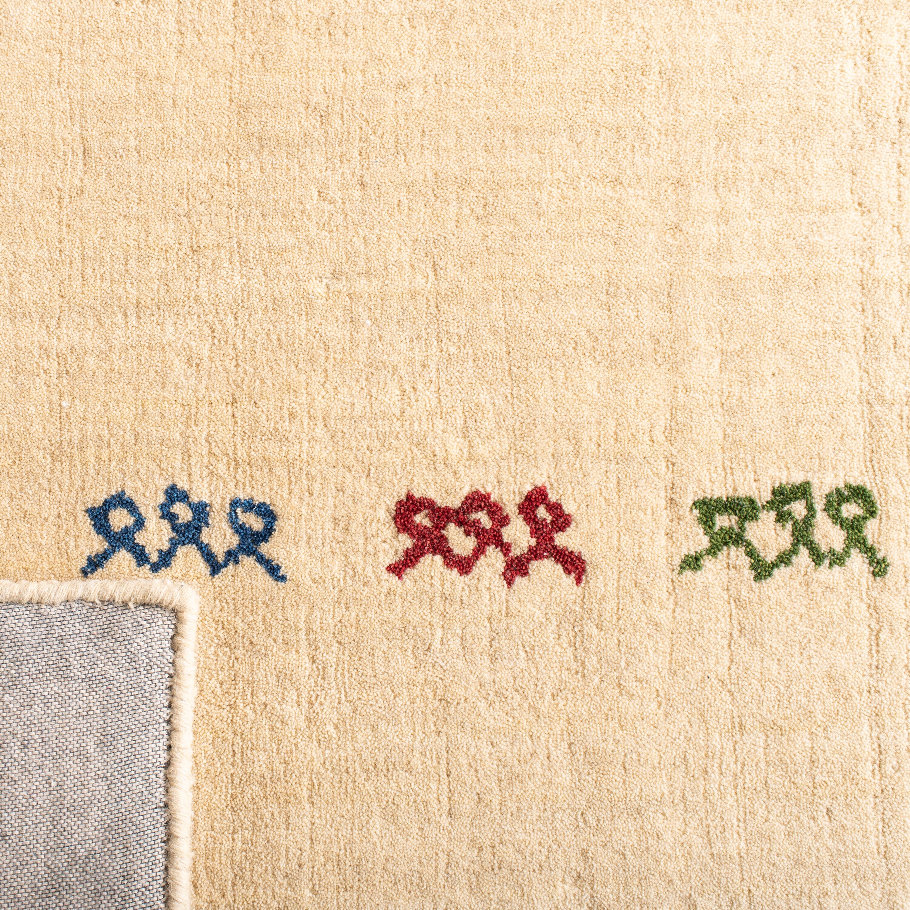 Safavieh HIM560A-4 rugs - View #3