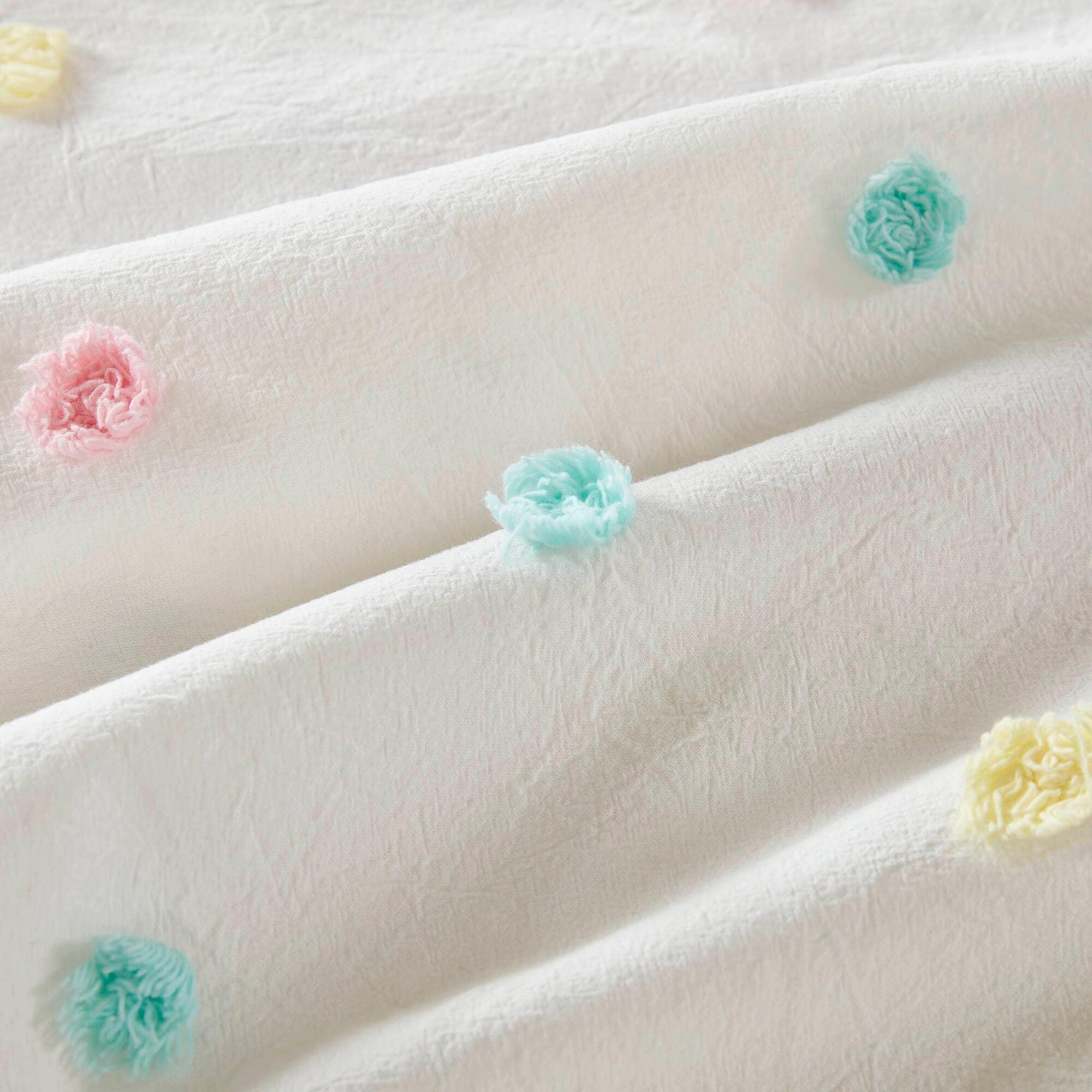Cozy Cotton Twin Pom Pom Kids' Quilt Set in White