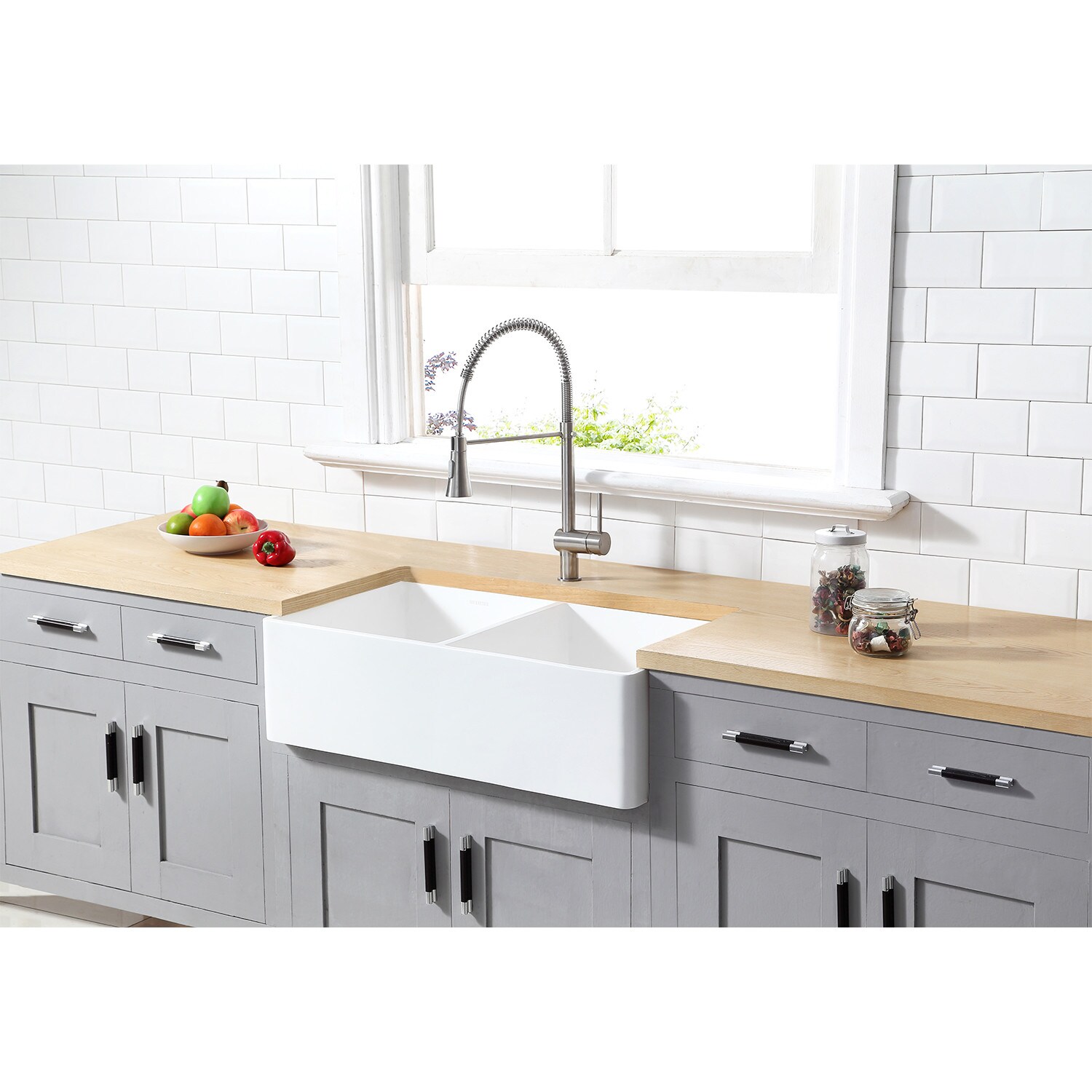 Kingston Brass Arcticstone Farmhouse Apron Front 33-in x 18-in Matte ...