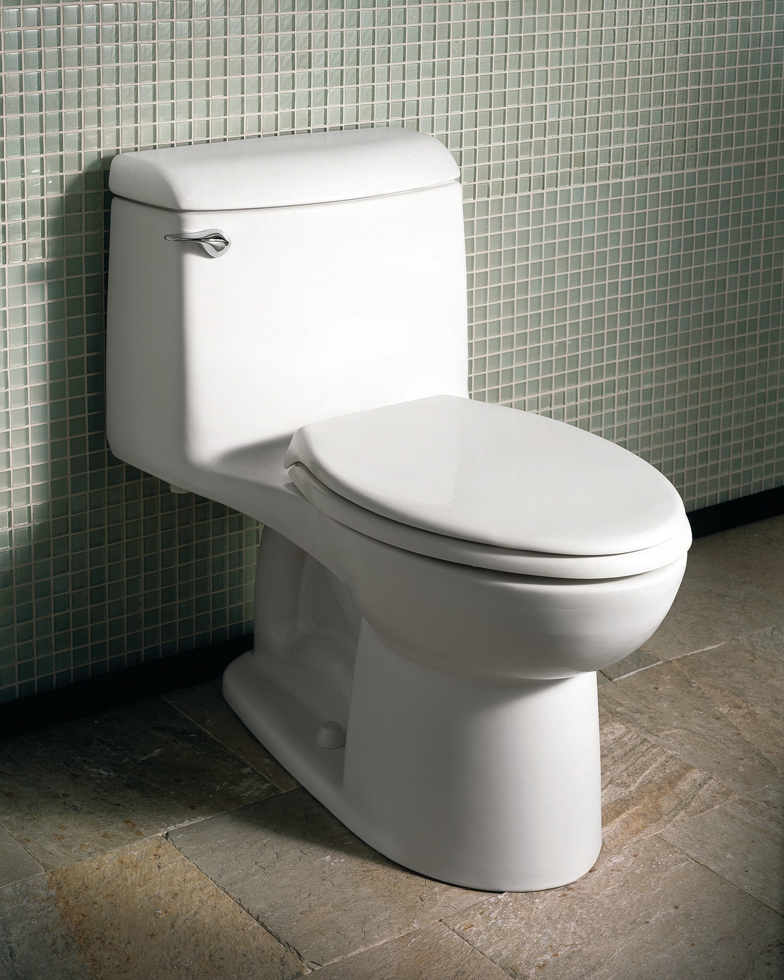 American Standard Champion White Elongated Standard Height