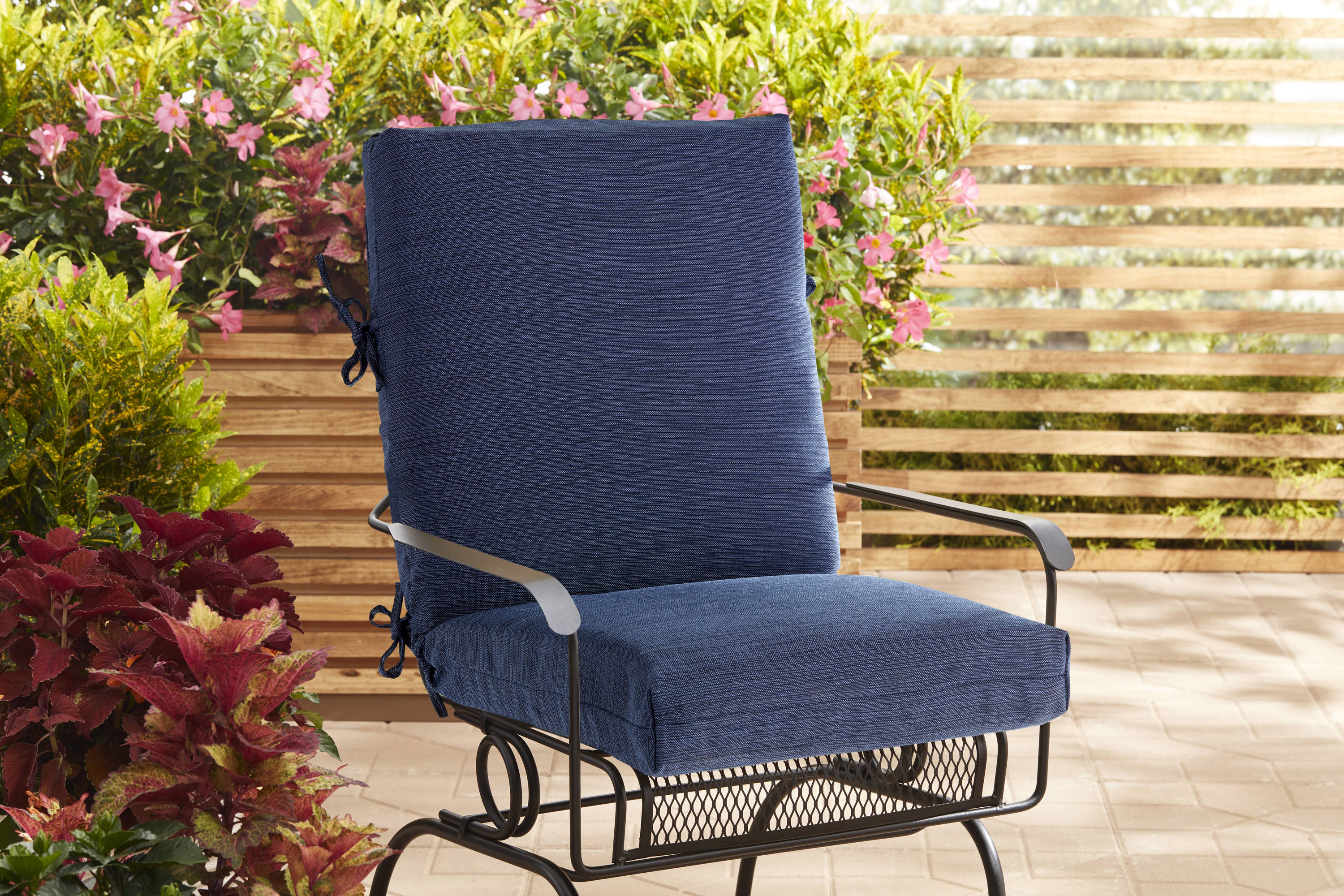 Plantation Patterns 8728-06397053 Patio-Furniture-Cushions - View #3