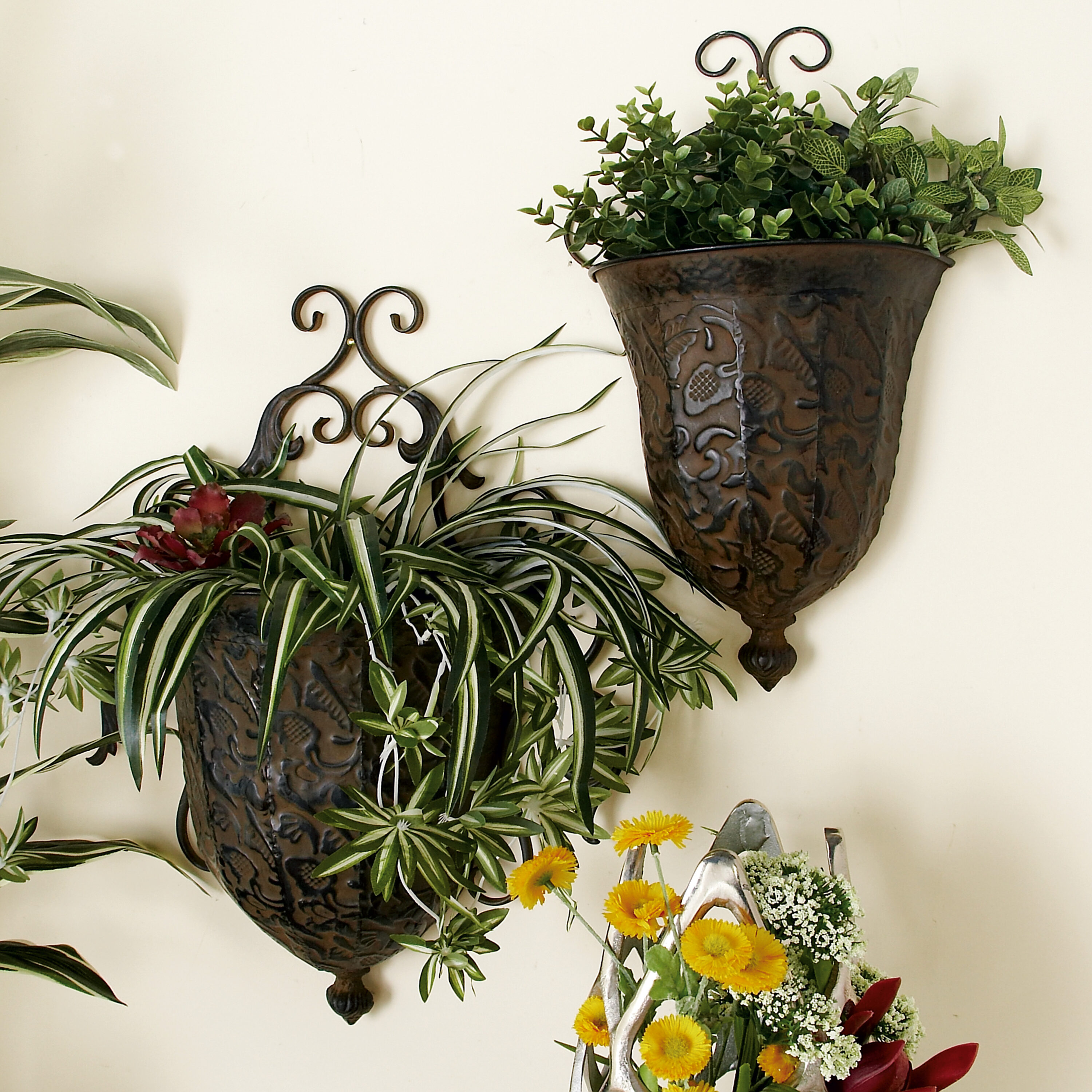 Grayson Lane 69133 2 -Pack 16-Inches W Large Brown Metal Indoor/Outdoor Planter