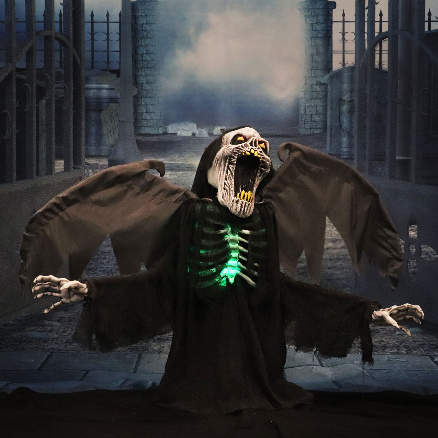 Haunted Hill Farm 5-Ft. Shakey the Animated Reaching Reaper