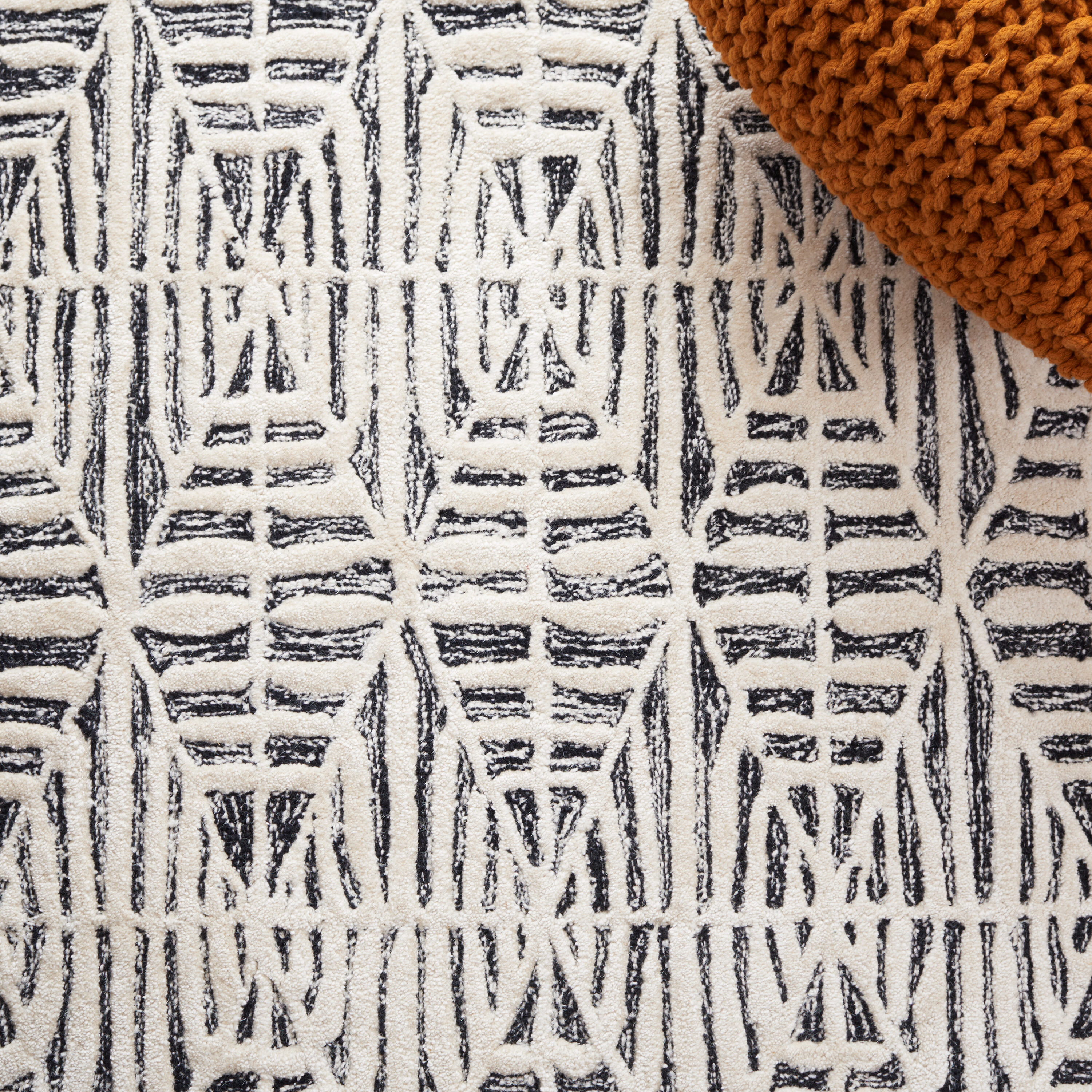 Safavieh EBN110Z-5 rugs - View #5