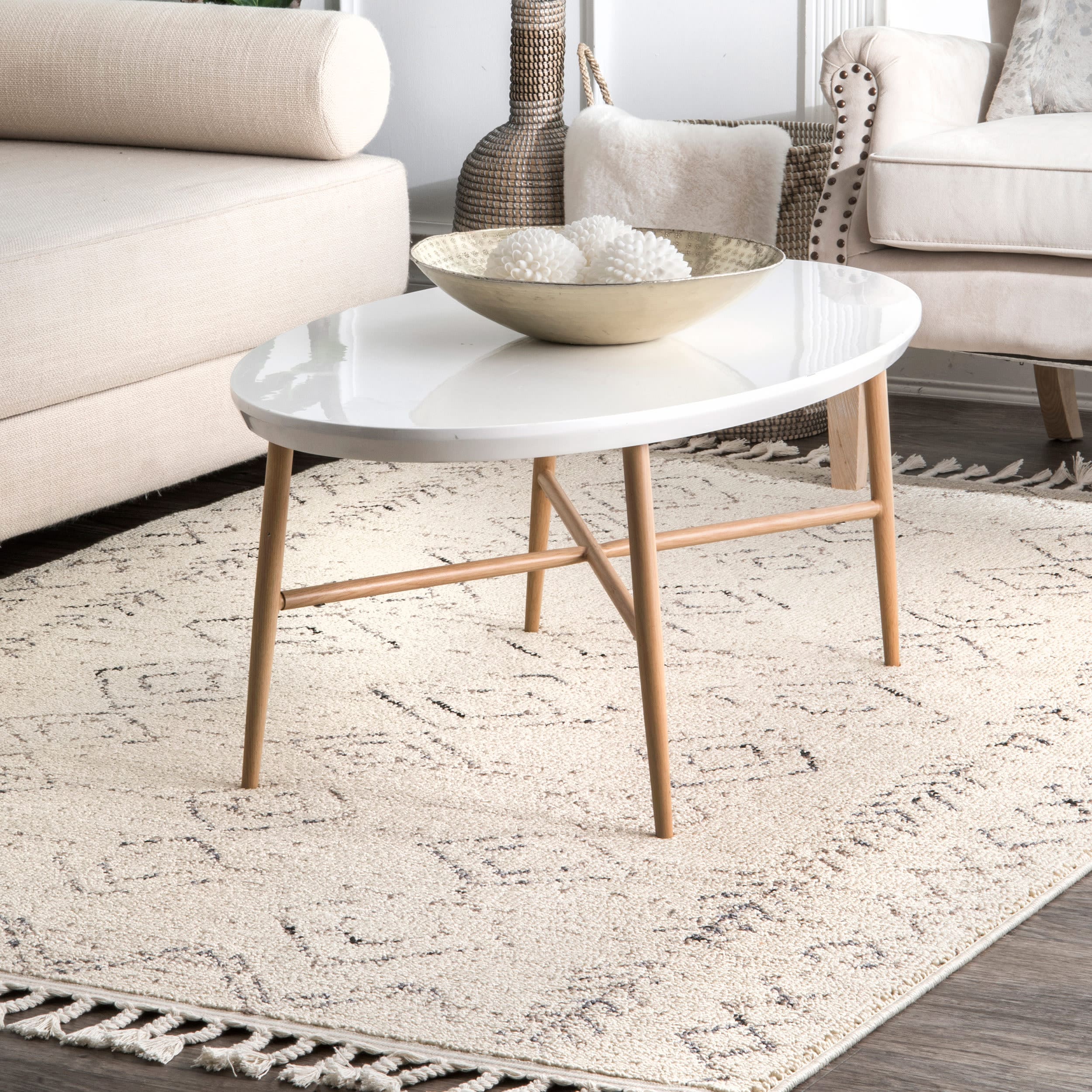 Ivory Geometric Braided 4' x 6' Easy-Care Polypropylene Rug