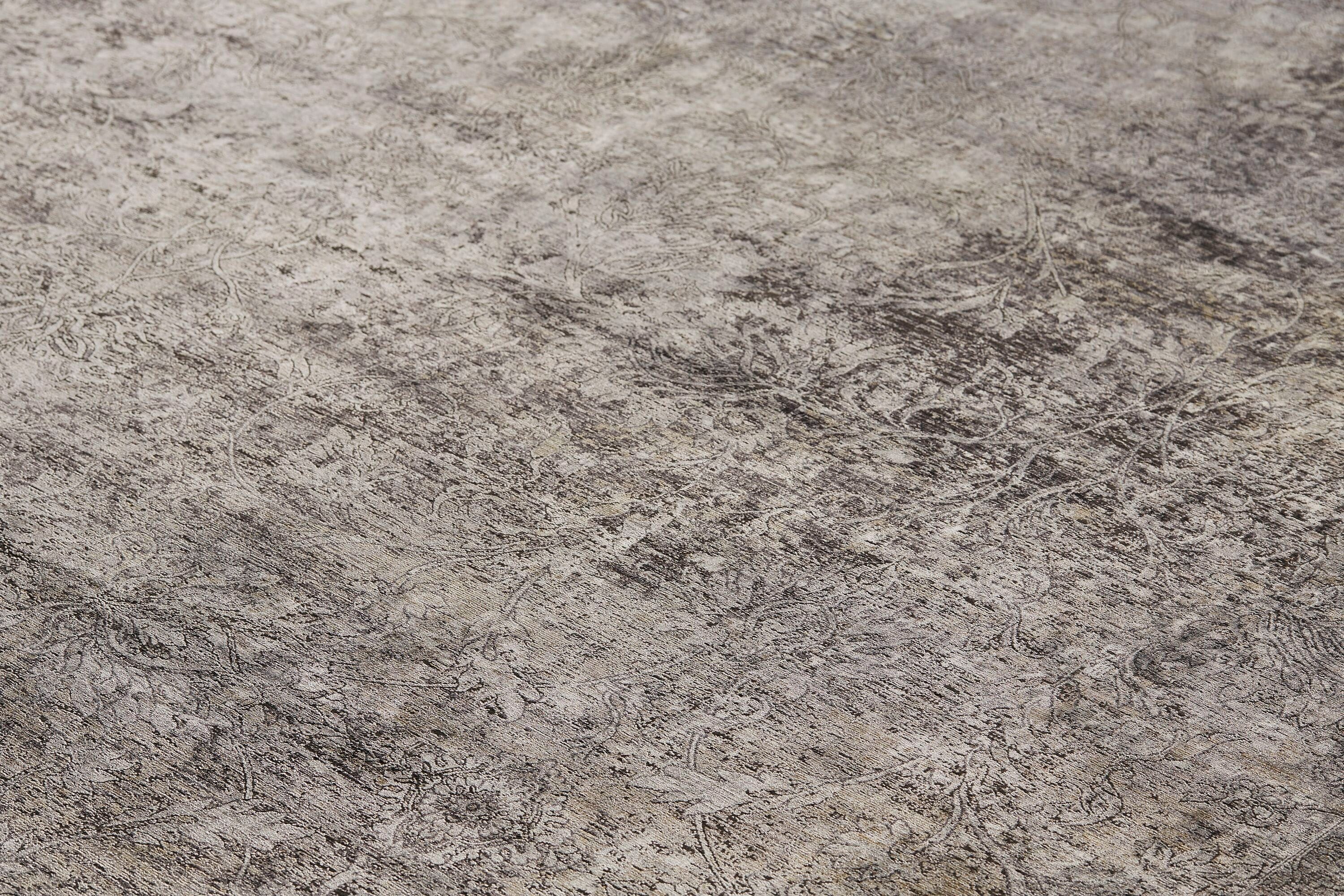 Ivory and Gray Medallion Rectangular Viscose Area Rug, 5' x 7'