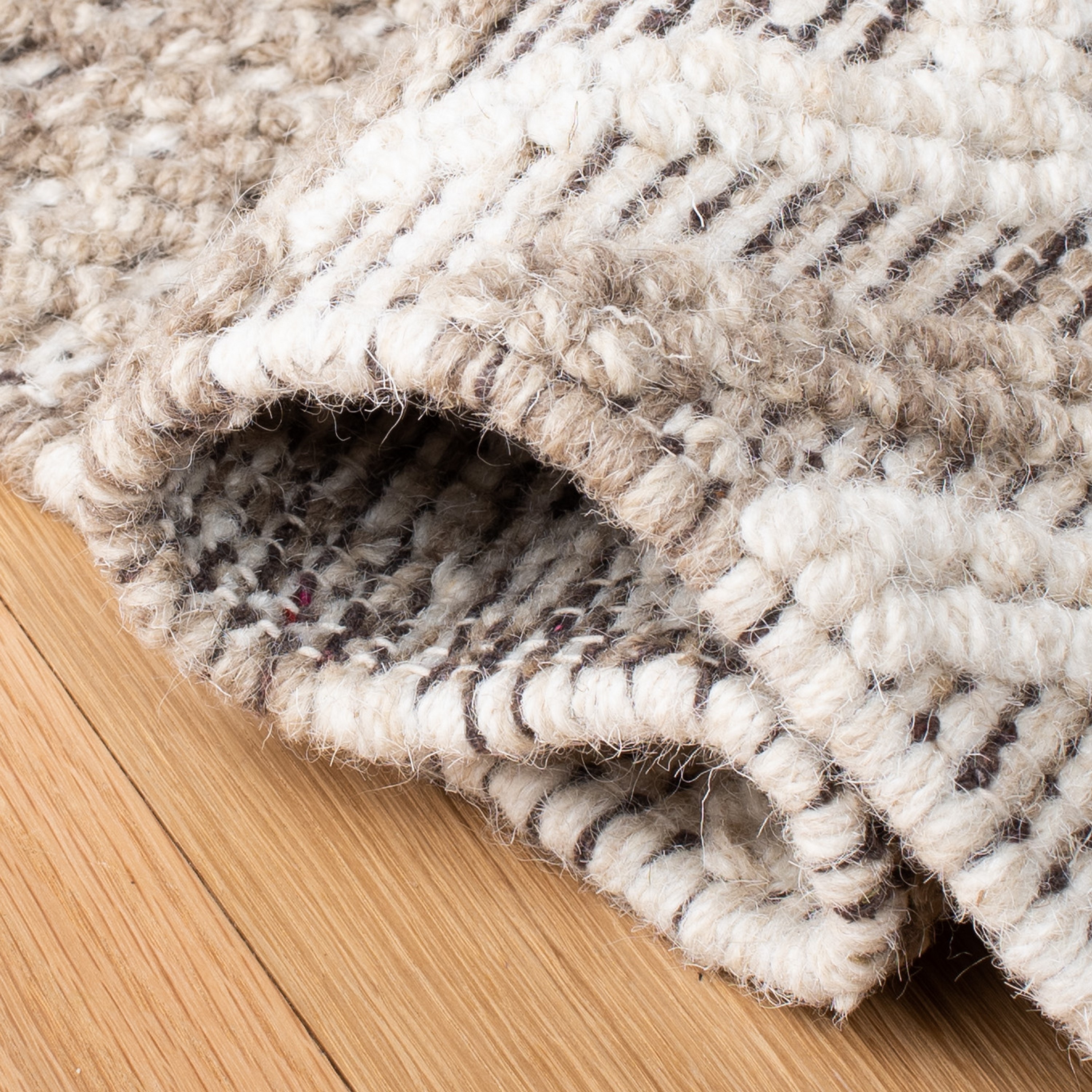 Safavieh VRM211F-8 rugs - View #5