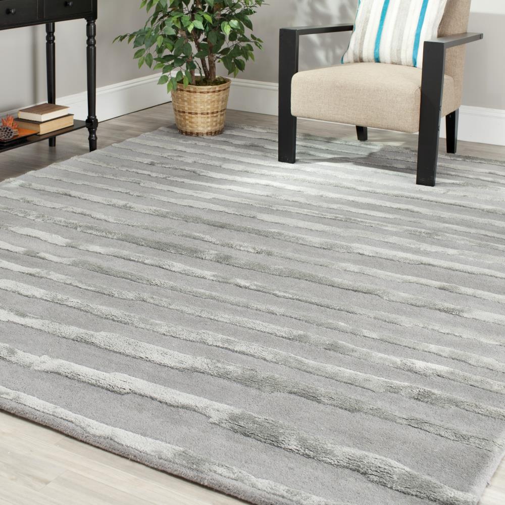 Gray Tufted Handmade Wool and Viscose Area Rug, 5' x 8'