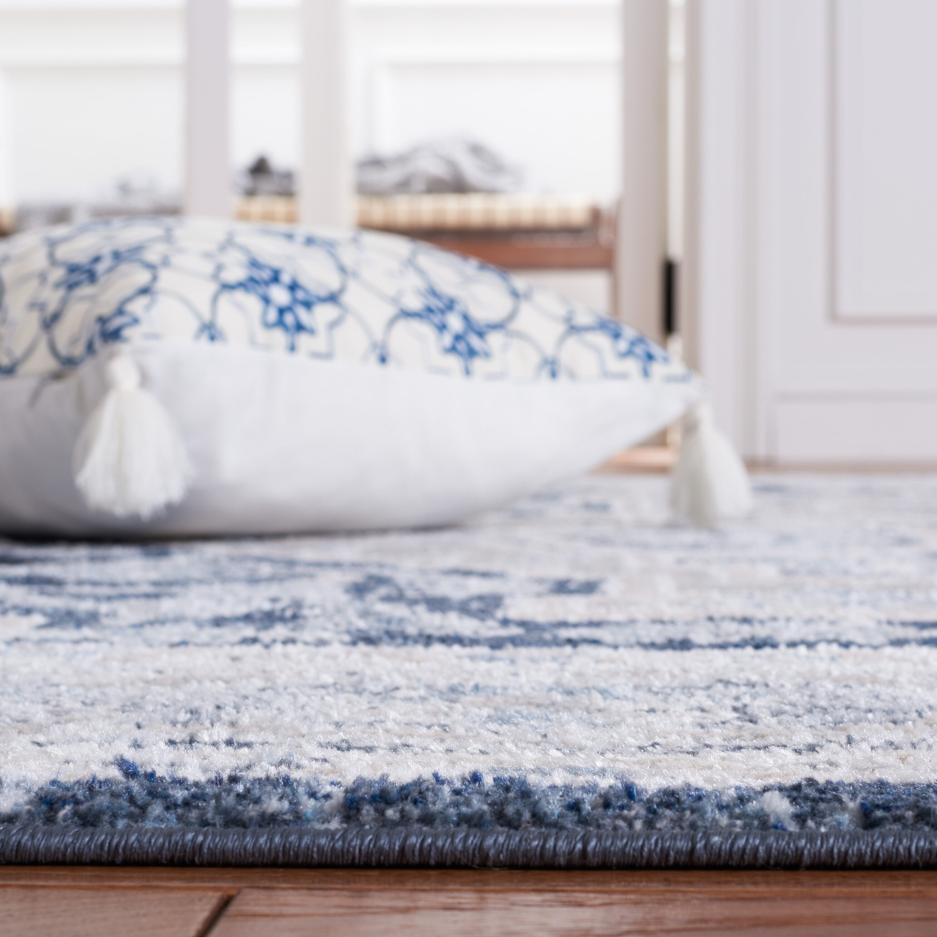 Beige and Navy Washable Synthetic Flat Woven Area Rug