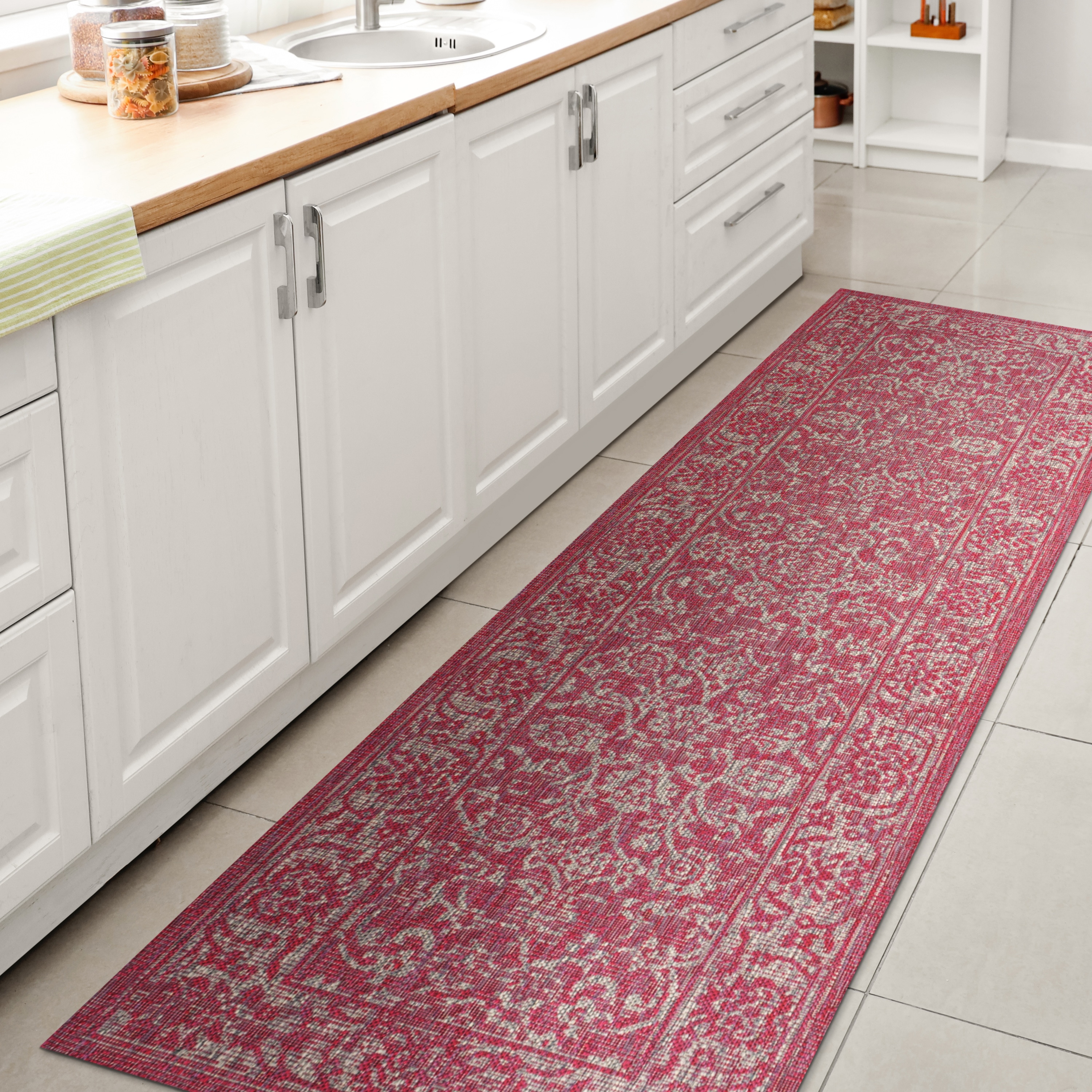 JONATHAN  Y SMB100G-210 Santa Monica Tela Textured Weave Floral 2 x 10 (ft) Loomed Polypropylene Fuchsia/Light Gray Rectangular Indoor/Outdoor Border Coastal Runner rug