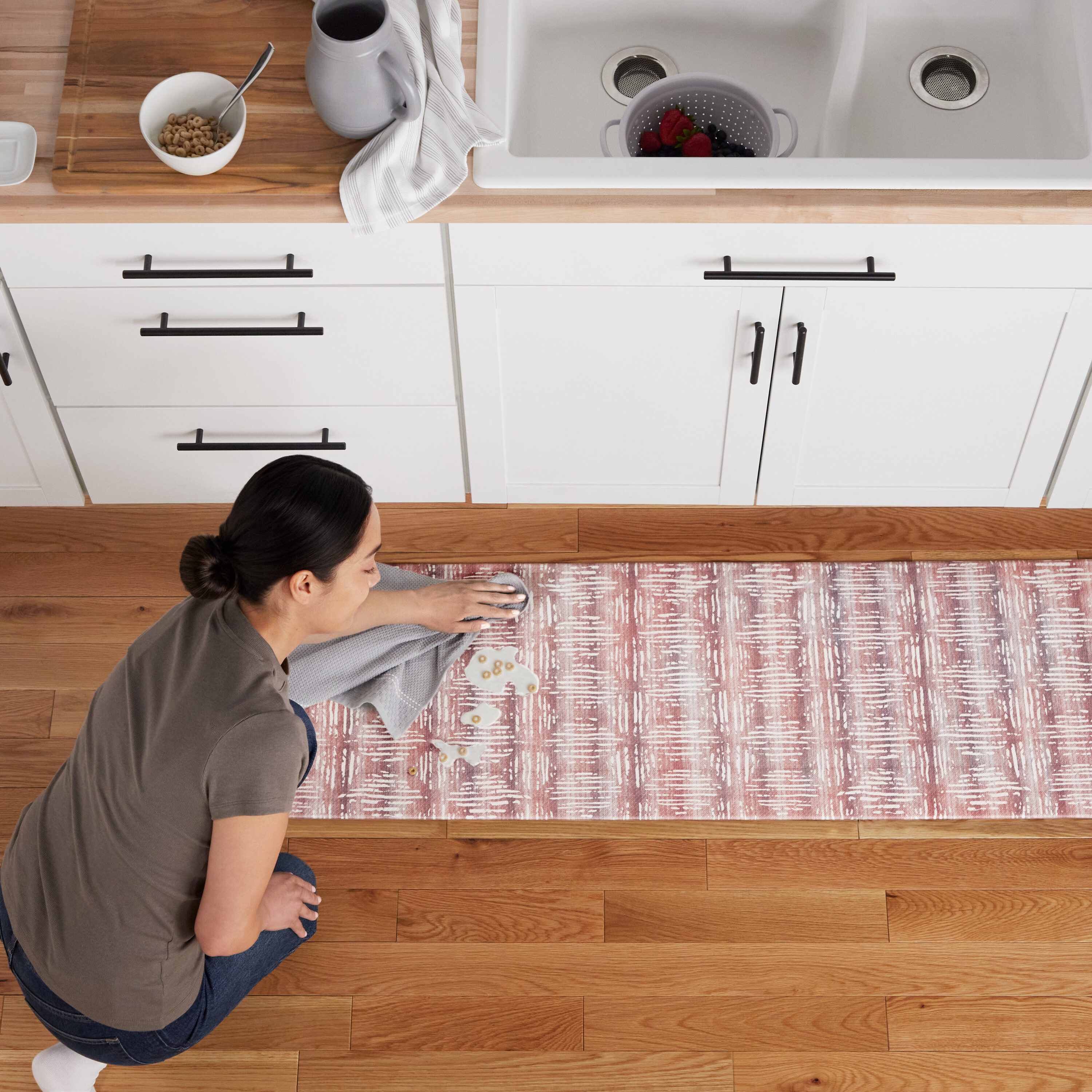 Embossed Kitchen Mats Cushioned Anti Fatigue, Non-Slip Leather-Like Kitchen  Floor Mat, Eco-Friendly PVC Foam, Waterproof Anti-Fatigue Mat for Kitchen,  Office, Sink, Laundry, 20 W 39 L, Cream 