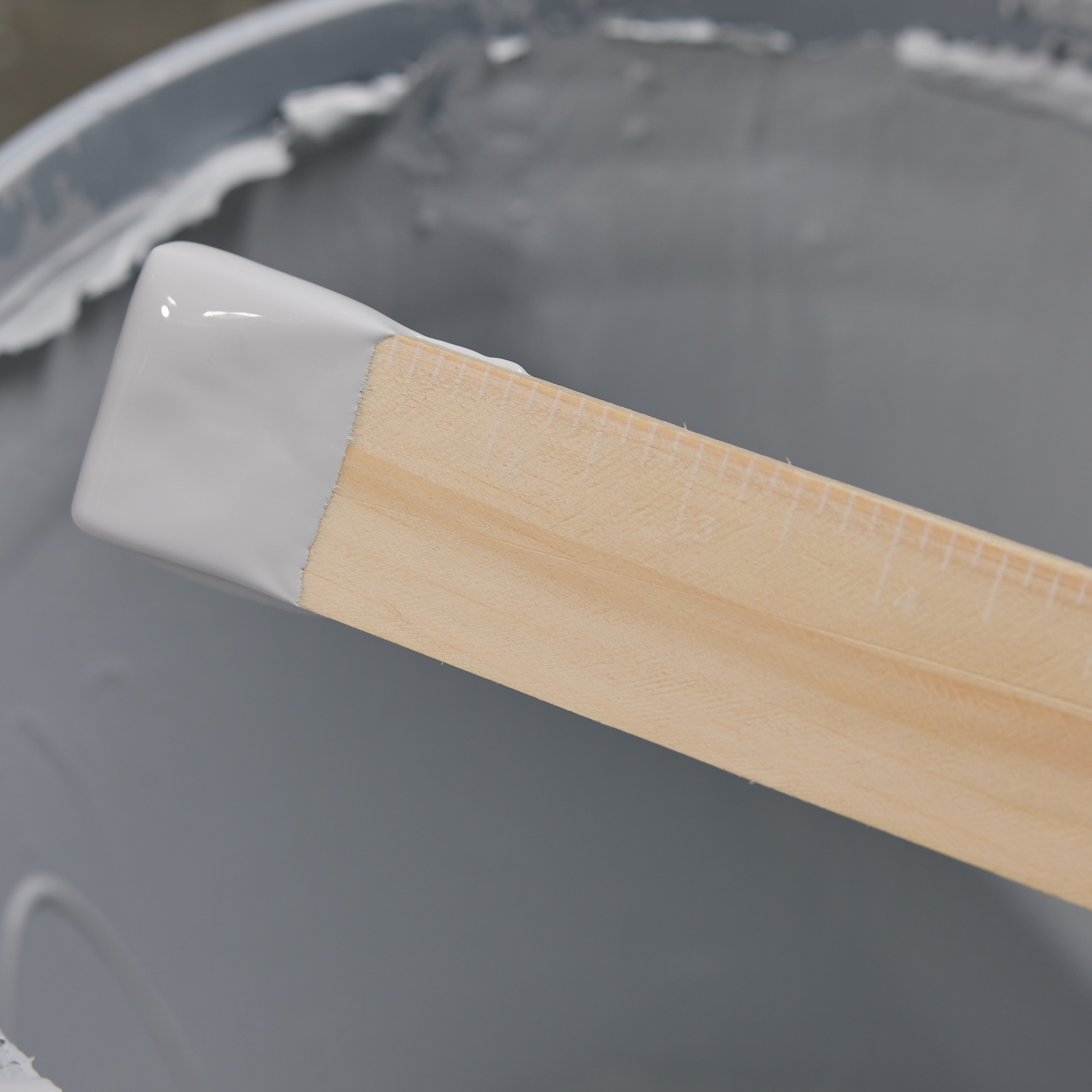 Mandala Crafts Paint Stir Sticks Bulk Pack, Wood Paint Stirrers Paint  Mixing Sticks for Epoxy Resin, 21 in 5 Gal Wooden Paint Sticks for Painting  Crafts Garden Library 25 PCs