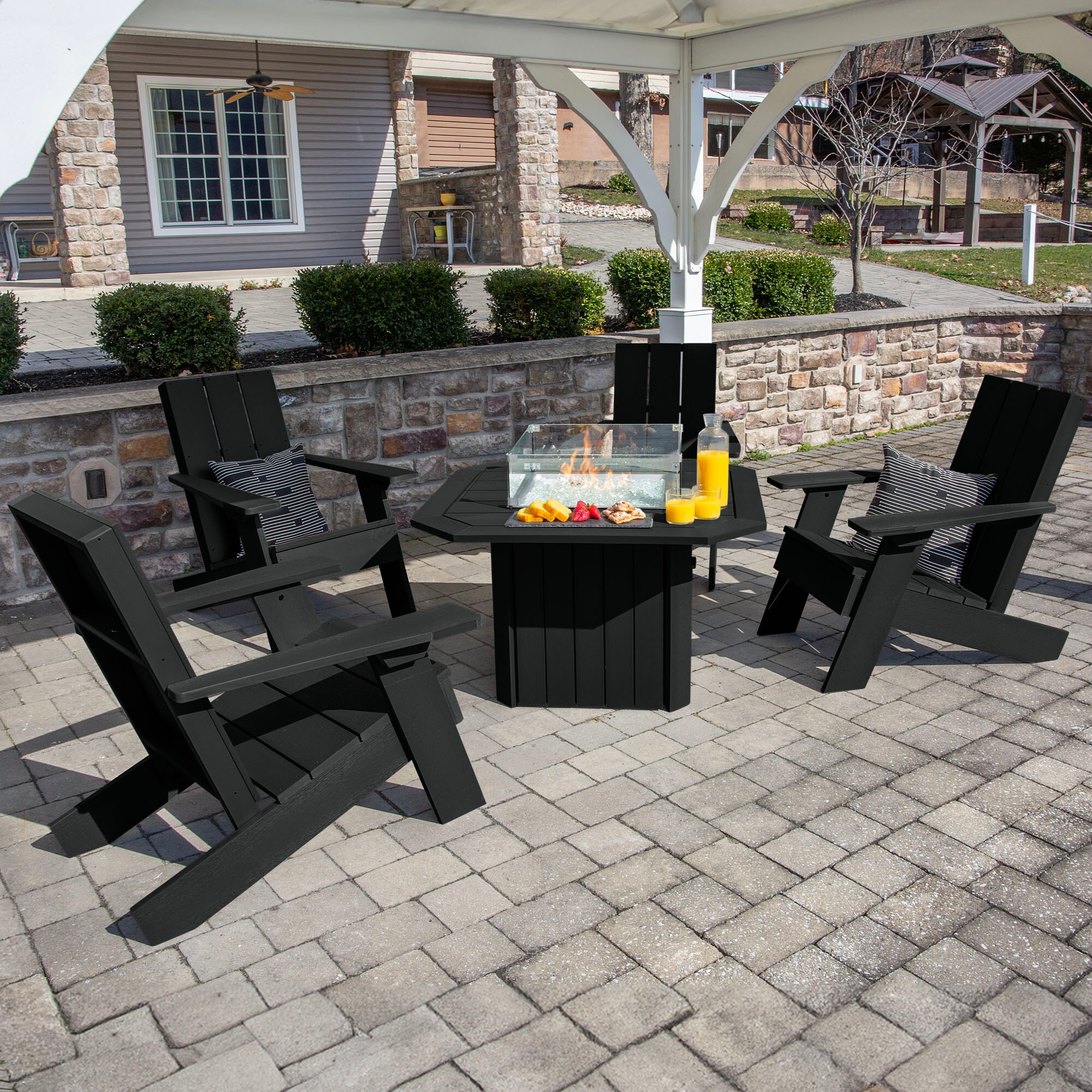 highwood AD-KITCHRAD05-BKE 5 -Piece Patio Conversation Set