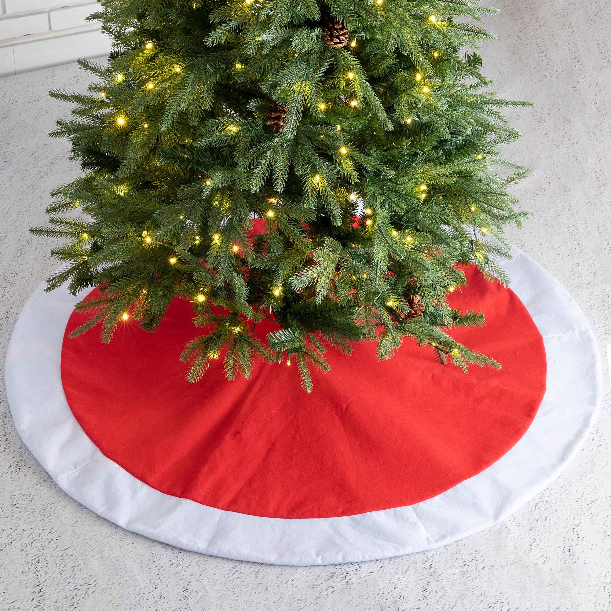 Glitzhome 48-inch Red Polyester Christmas Tree Skirt - Winter Holiday ...