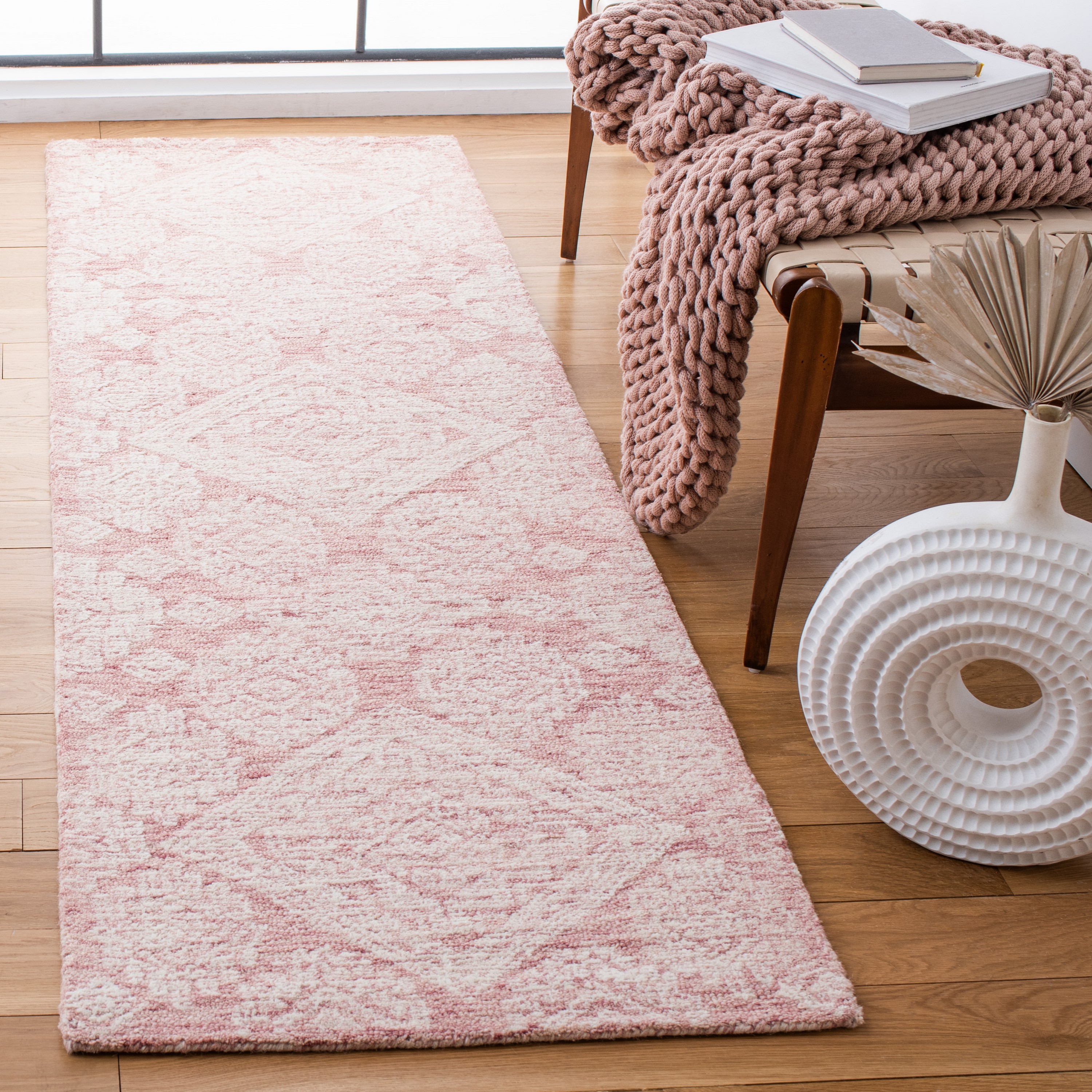 Safavieh MET987U-28 Metro Gien 2 x 8 (ft) Tufted Wool Dark Pink/Ivory Rectangular Indoor Abstract Bohemian/Eclectic Runner rug