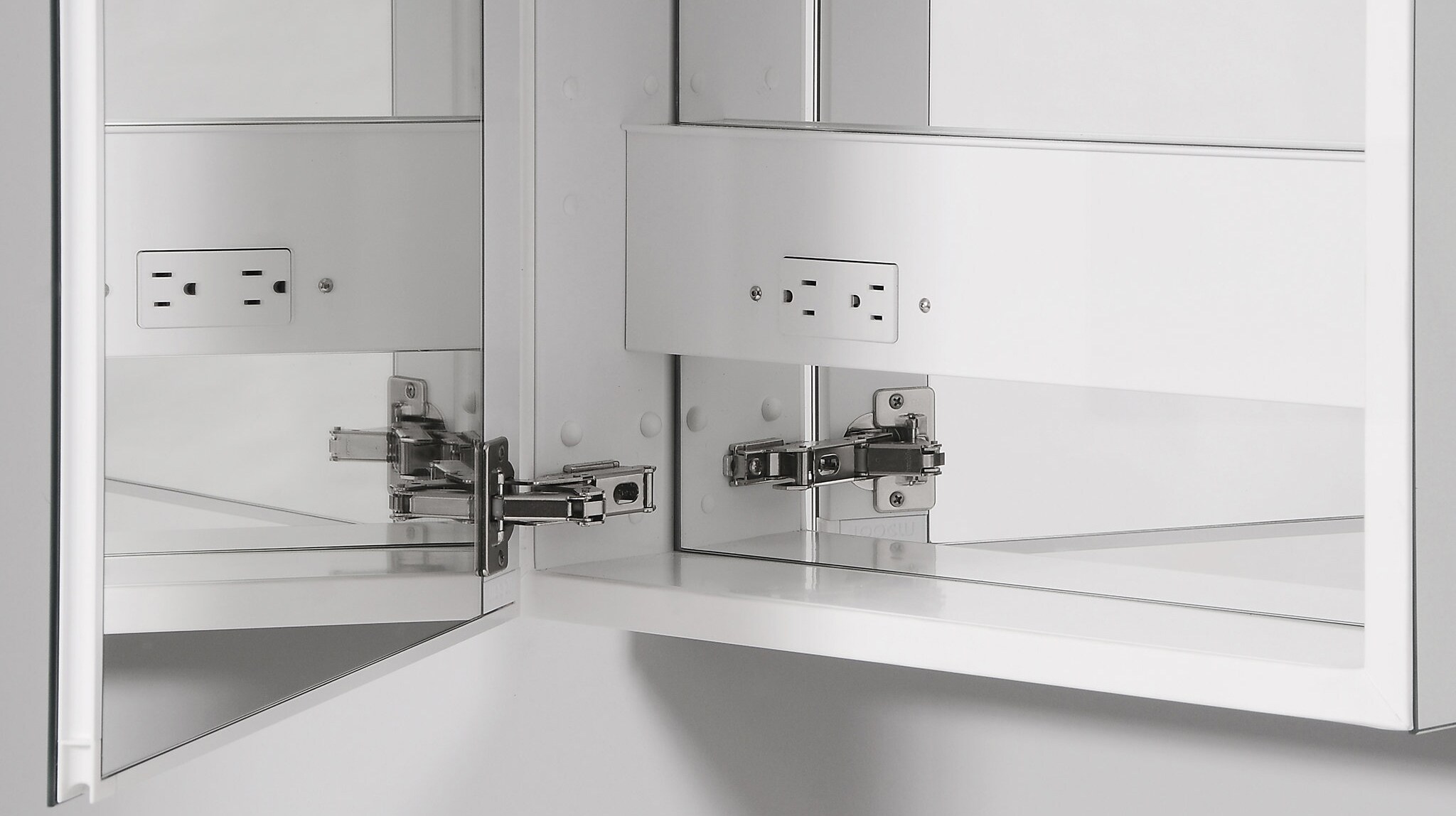 Robern PLM1630G Bathroom-Medicine-Cabinets - View #4