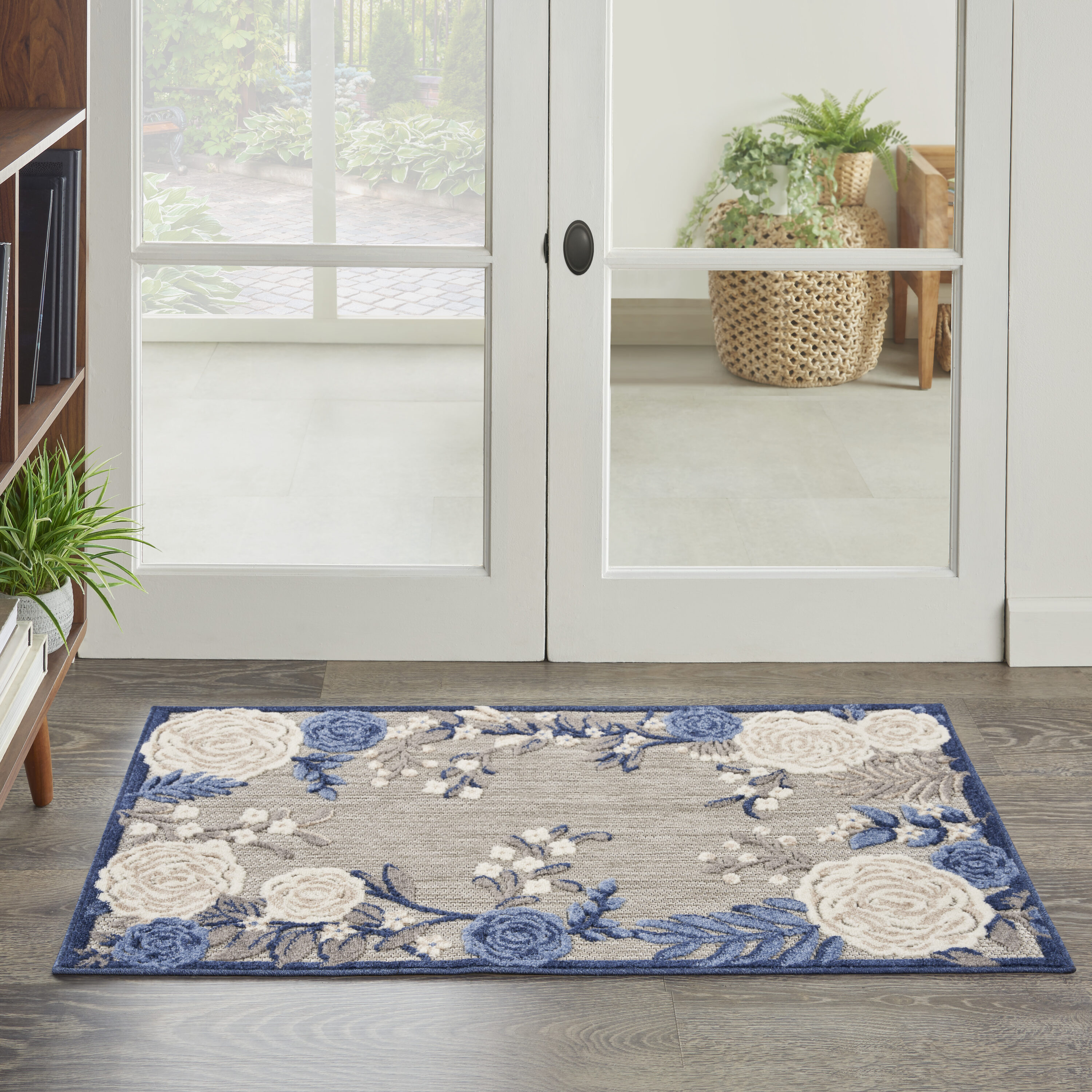 Nourison 099446169433 Aloha 3 x 4 (ft) Loomed Polypropylene Blue Grey Rectangular Indoor/Outdoor Floral/Botanical Area rug