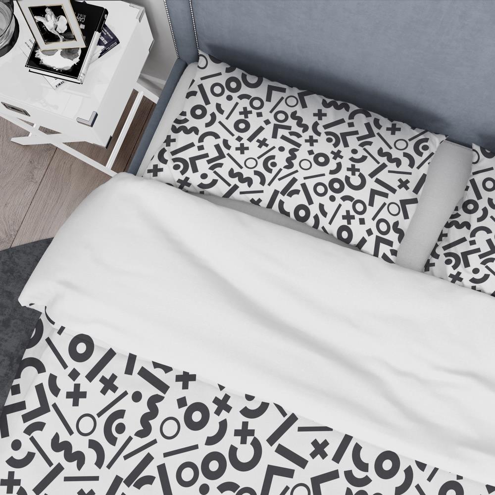 Full/Queen Geometric Shapes Microfiber Duvet Cover Set