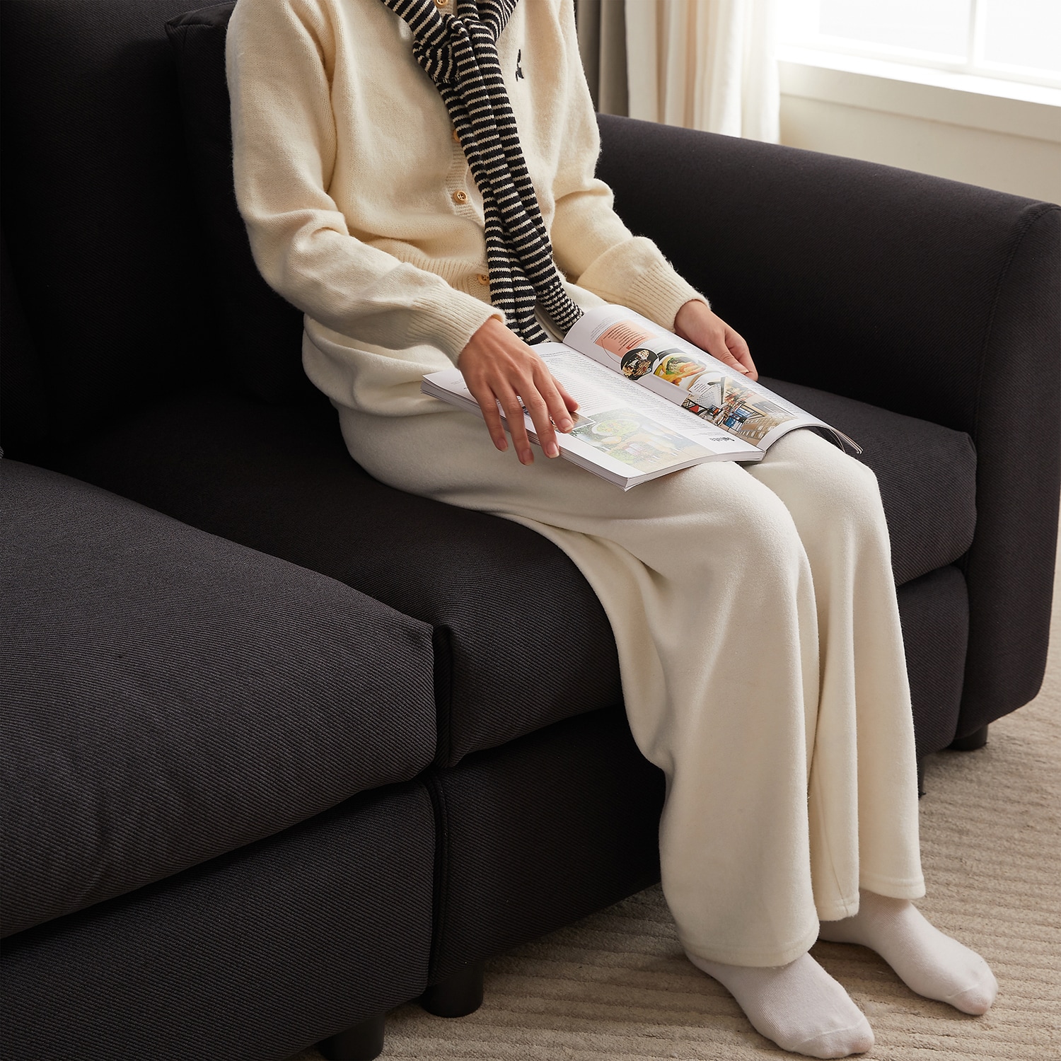 Mondawe MO-MH00137 Sofas-Loveseats - View #7