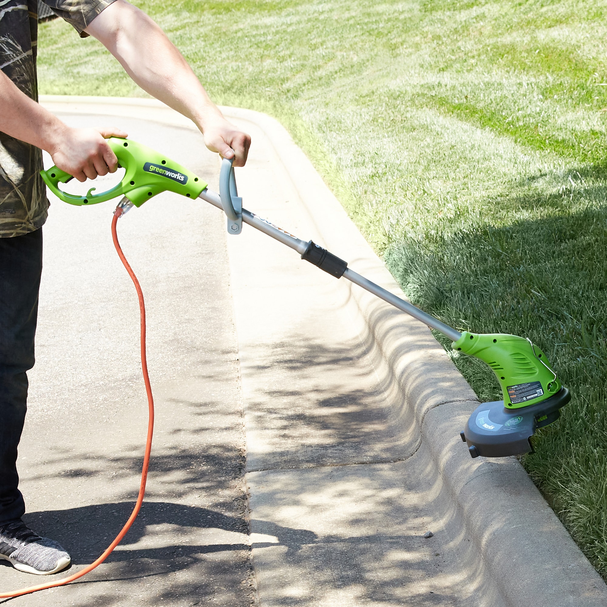 Greenworks 13-in Straight Shaft Corded Electric String Trimmer in