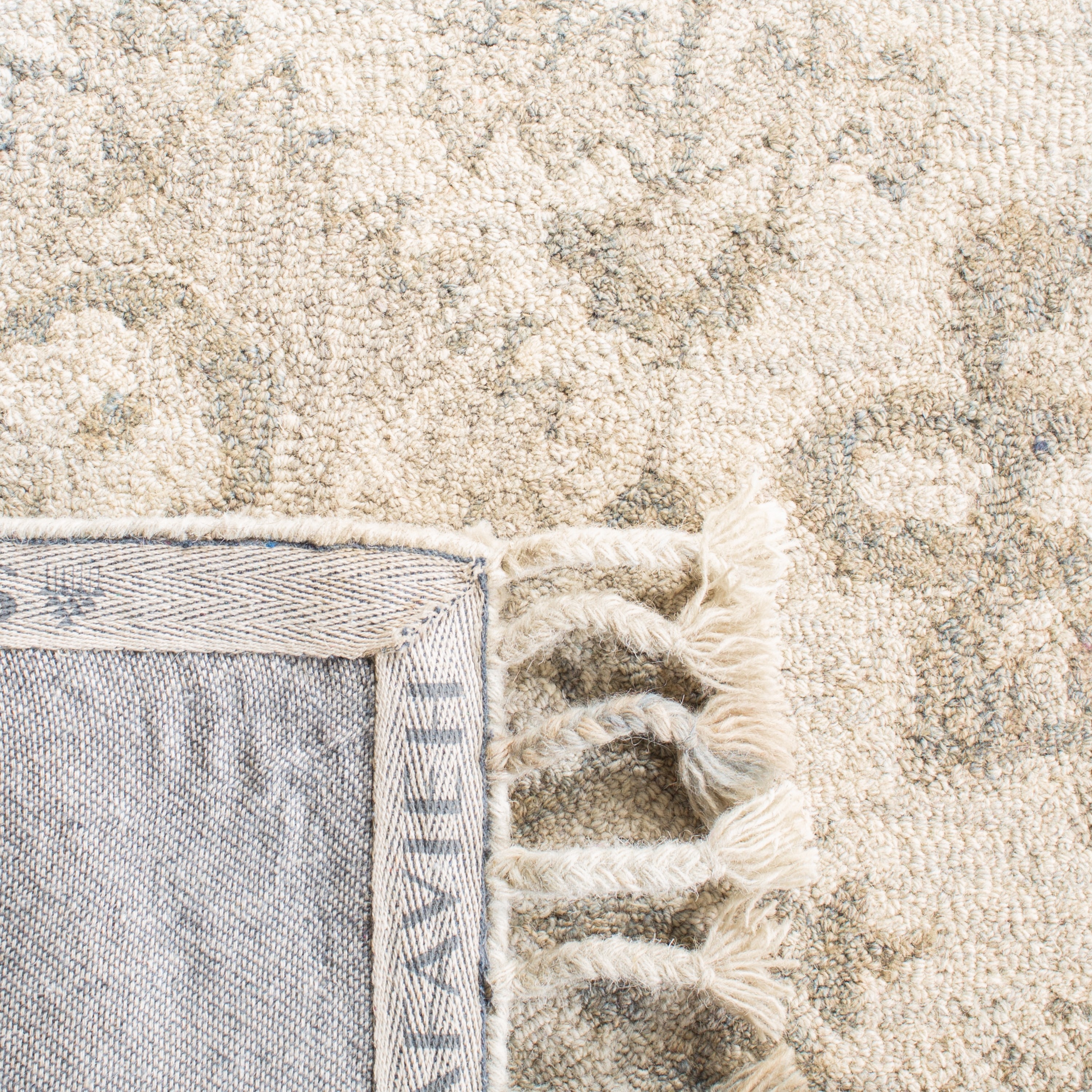 Handmade Tufted Wool Rectangular Rug in Geometric Gray