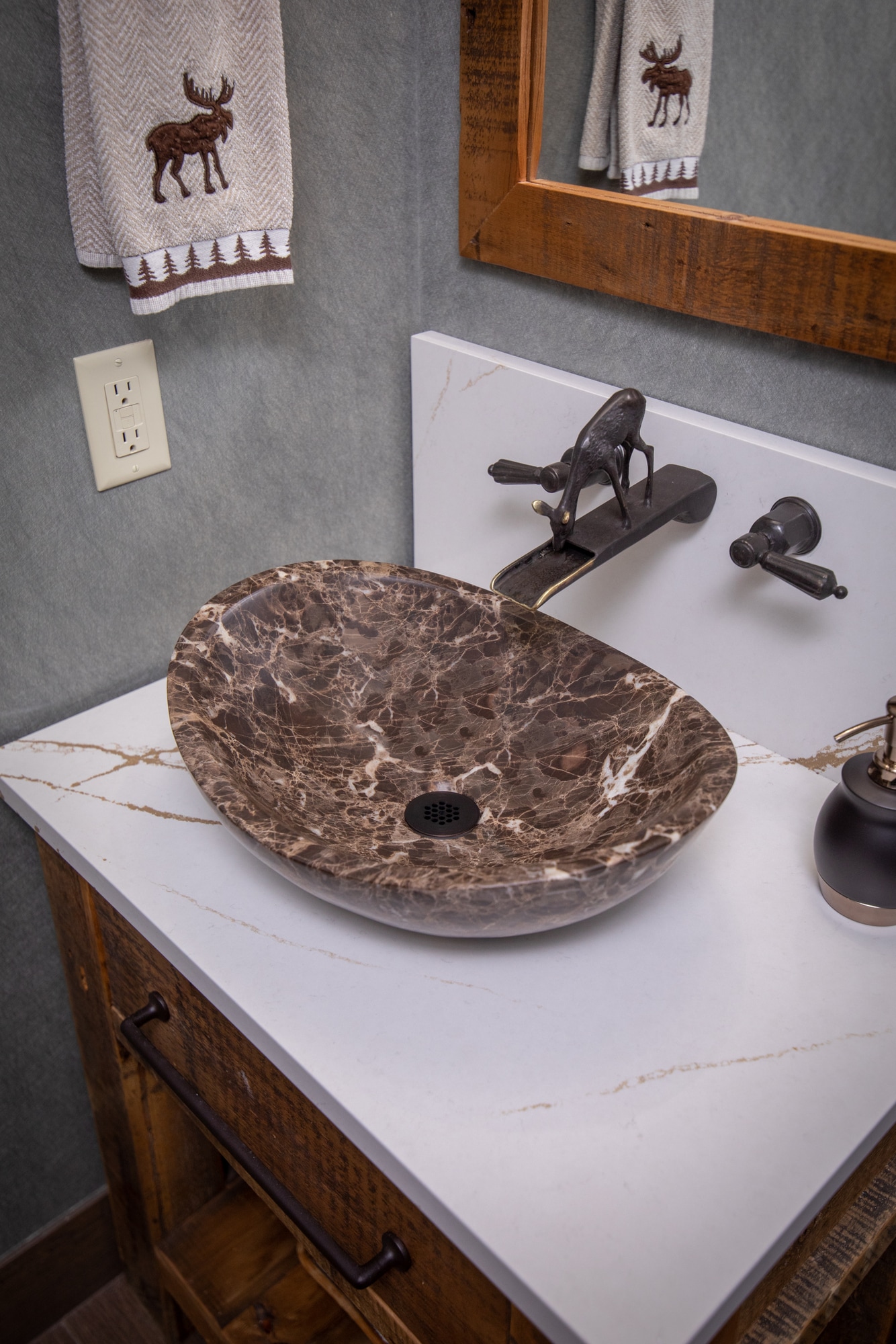 Eden 14'' Dark Brown Marble Canoe Sink