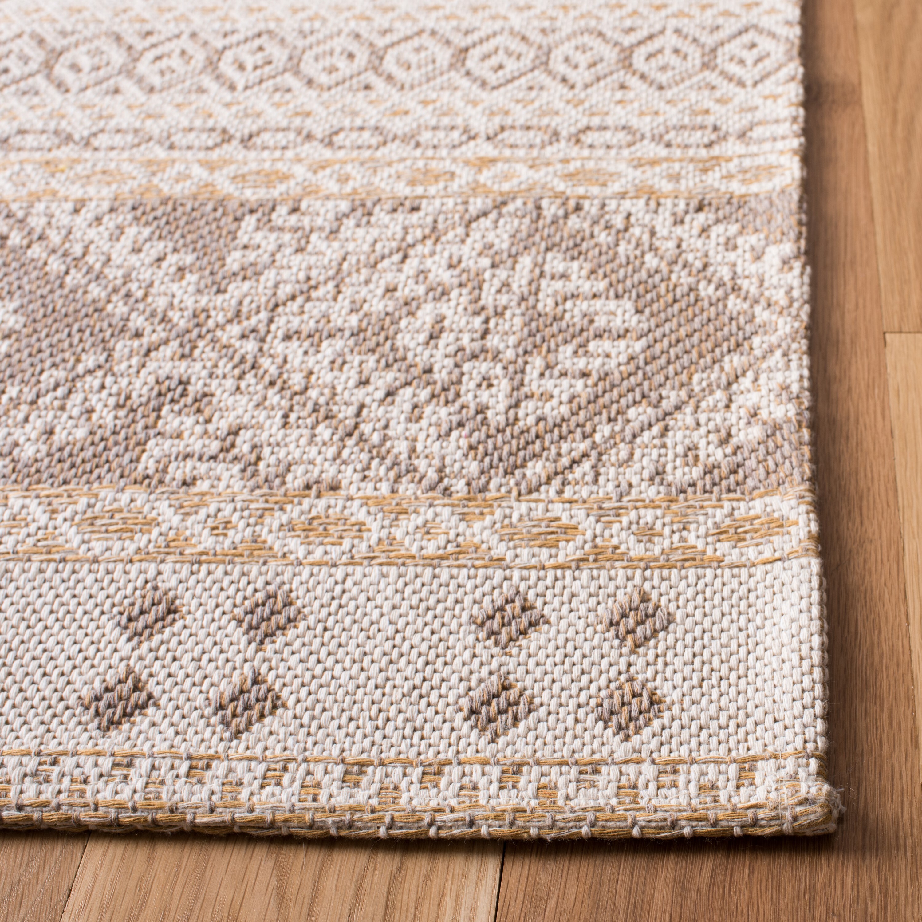 Safavieh AGT445E-3 rugs - View #3