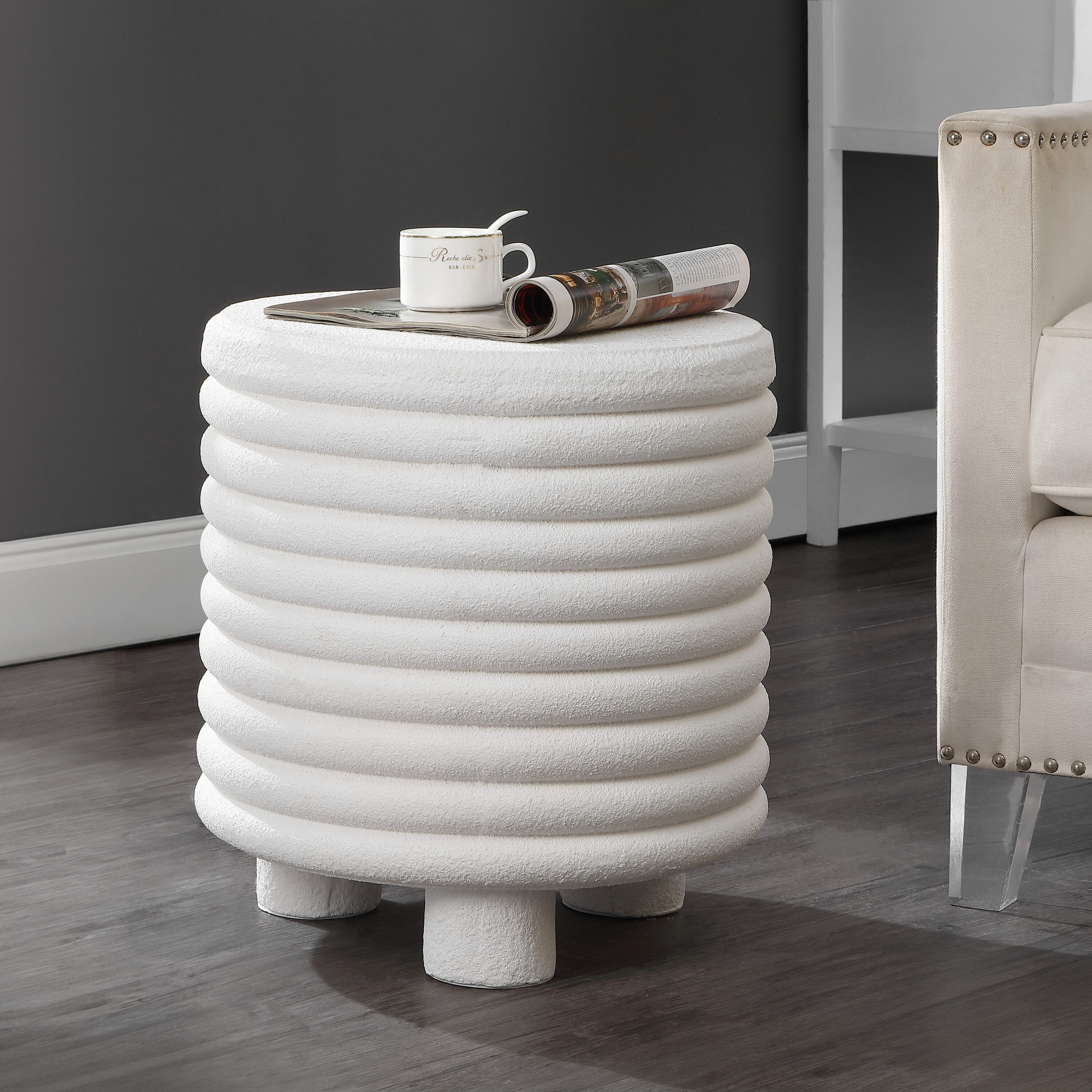 JONATHAN  Y TBL1107B Evans Minimalist Modern 3-Legged Drum Round Outdoor End Table 16.75-in W x 16.75-in L