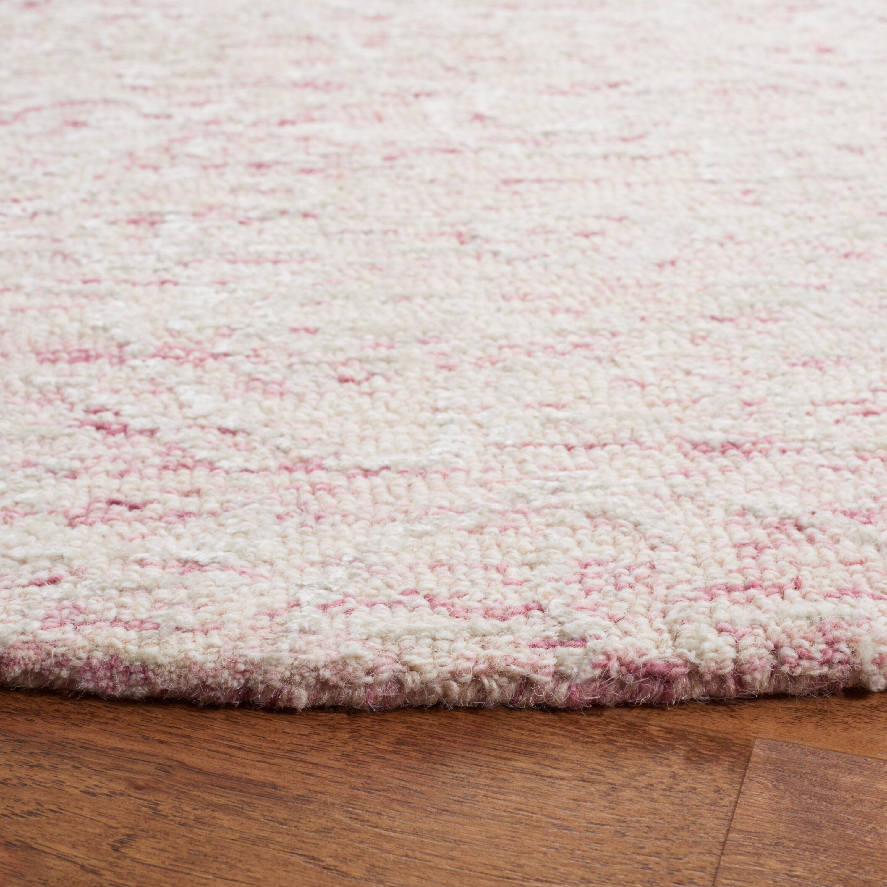 Safavieh PRE301U-6R rugs - View #3