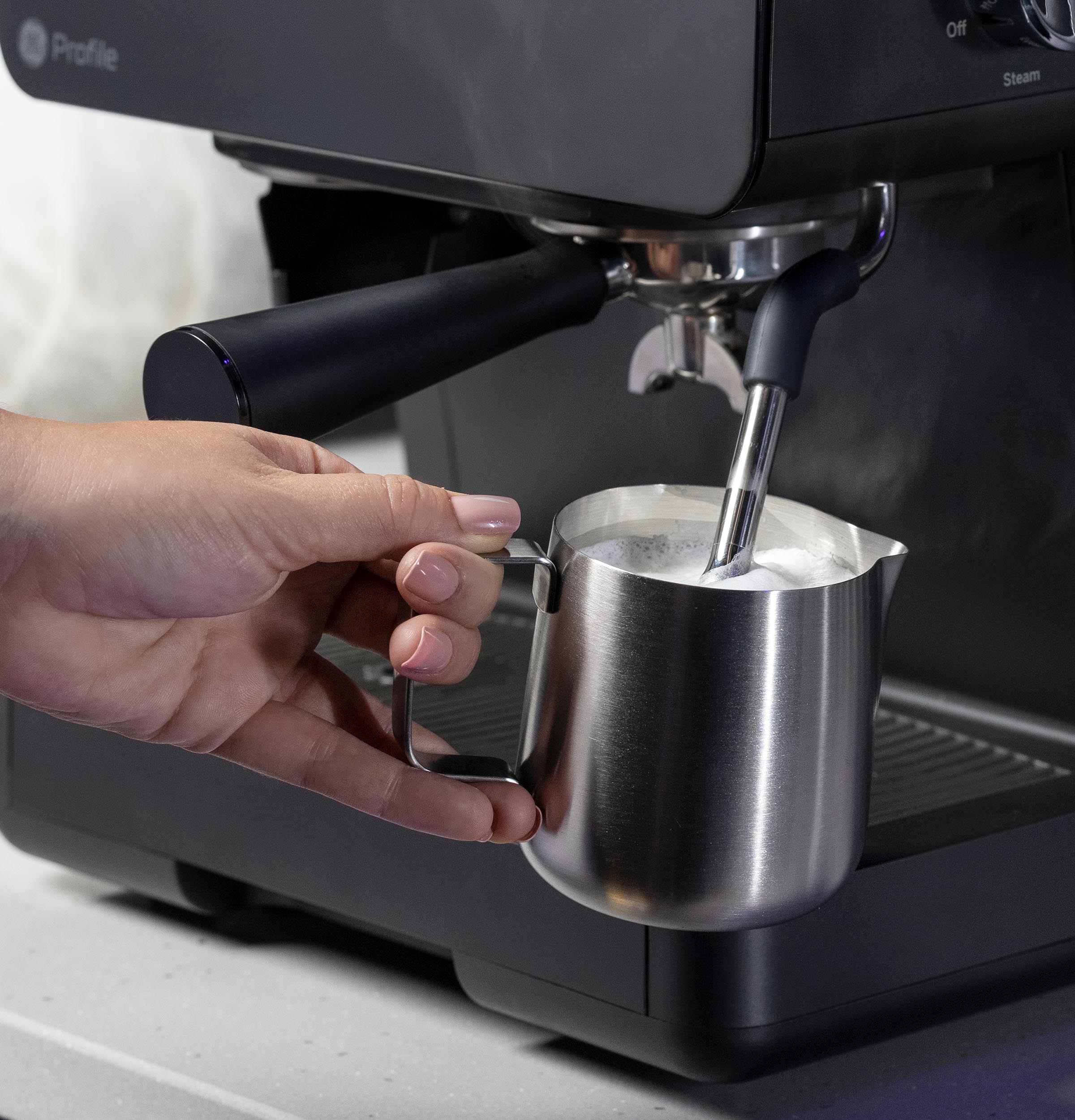 GE P7CESAS6RBB Espresso-Machines - View #20
