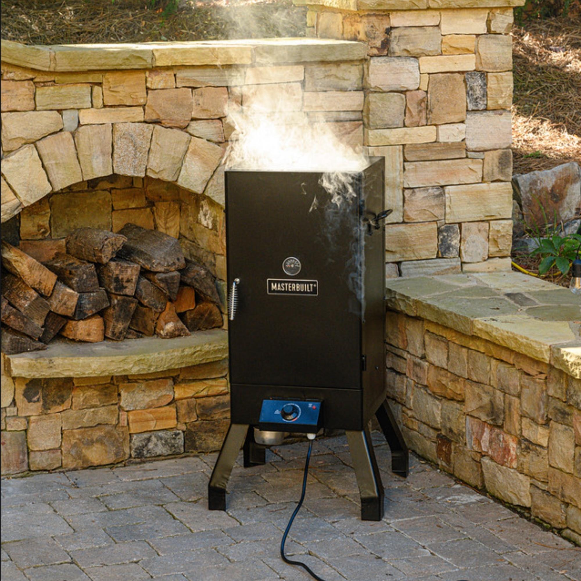Masterbuilt MB20077618 Electric-Vertical-Smokers - View #4
