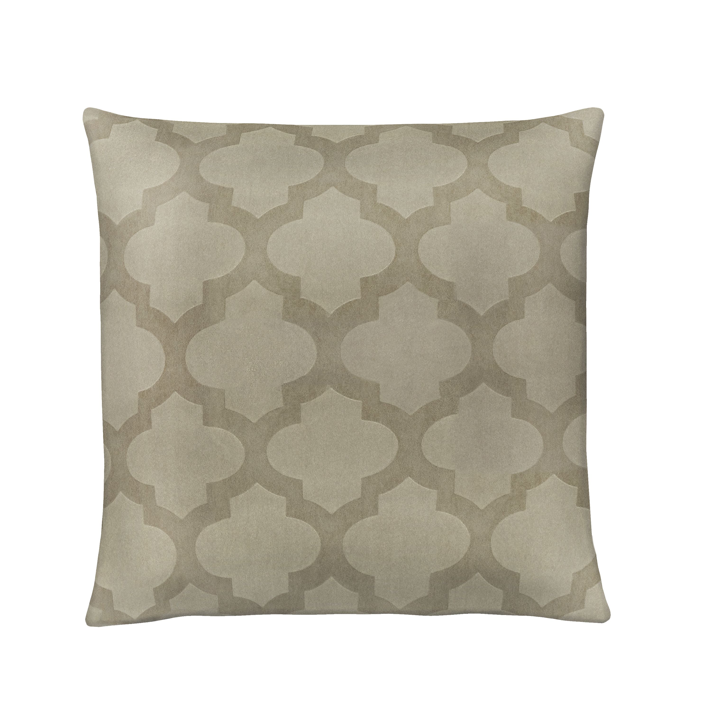KATE AURORA Maison Textured Quatrefoil Clover 18 in X 18 in Filled Accent Throw Pillow Camel