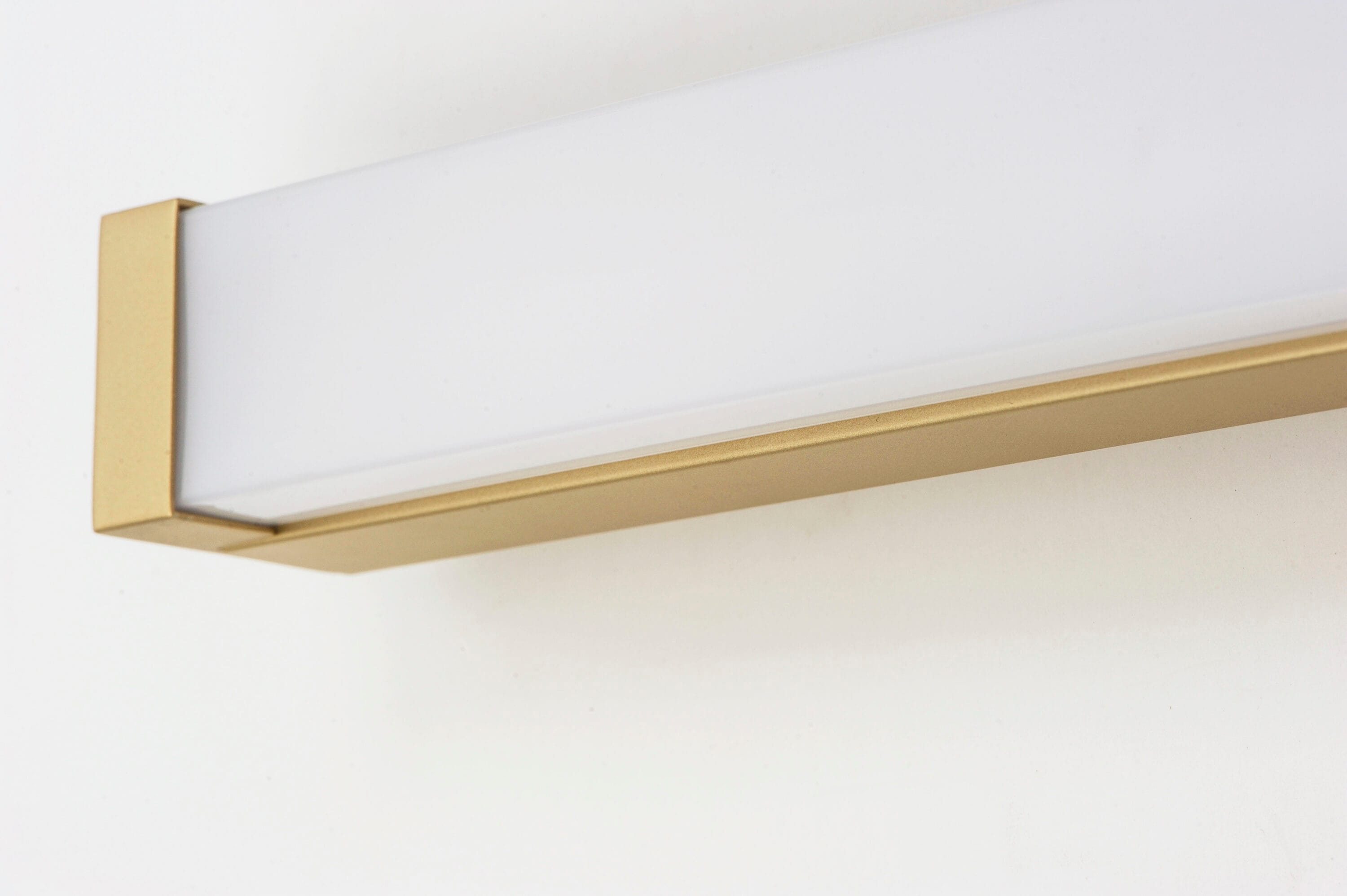 Maxim Lighting 52008GLD b089995 - View #4