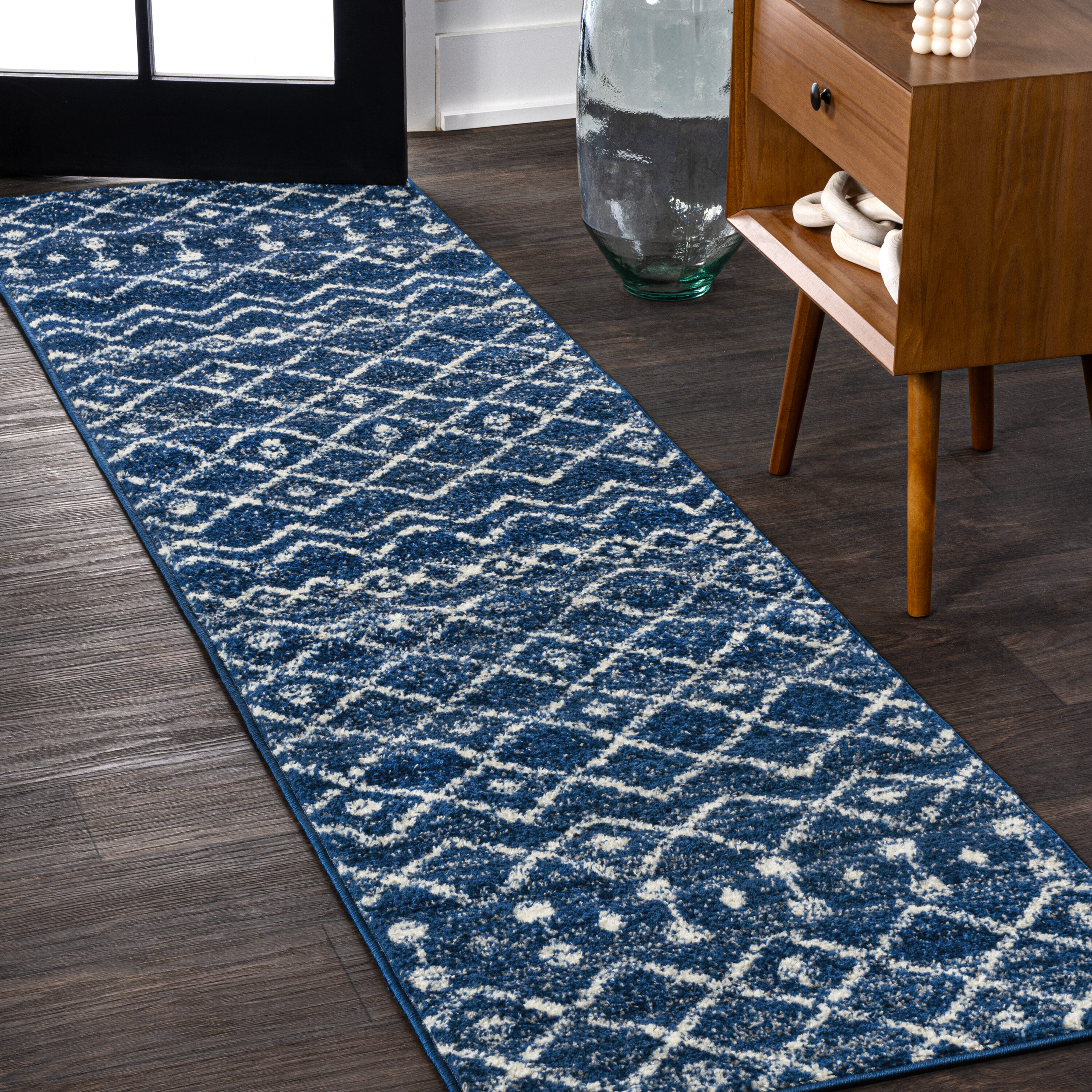 JONATHAN  Y MOH208G-28 MOROCCAN HYPE Aksil Beni Souk 2 x 8 (ft) Loomed Polypropylene Navy/Cream Rectangular Indoor Trellis Moroccan Runner rug