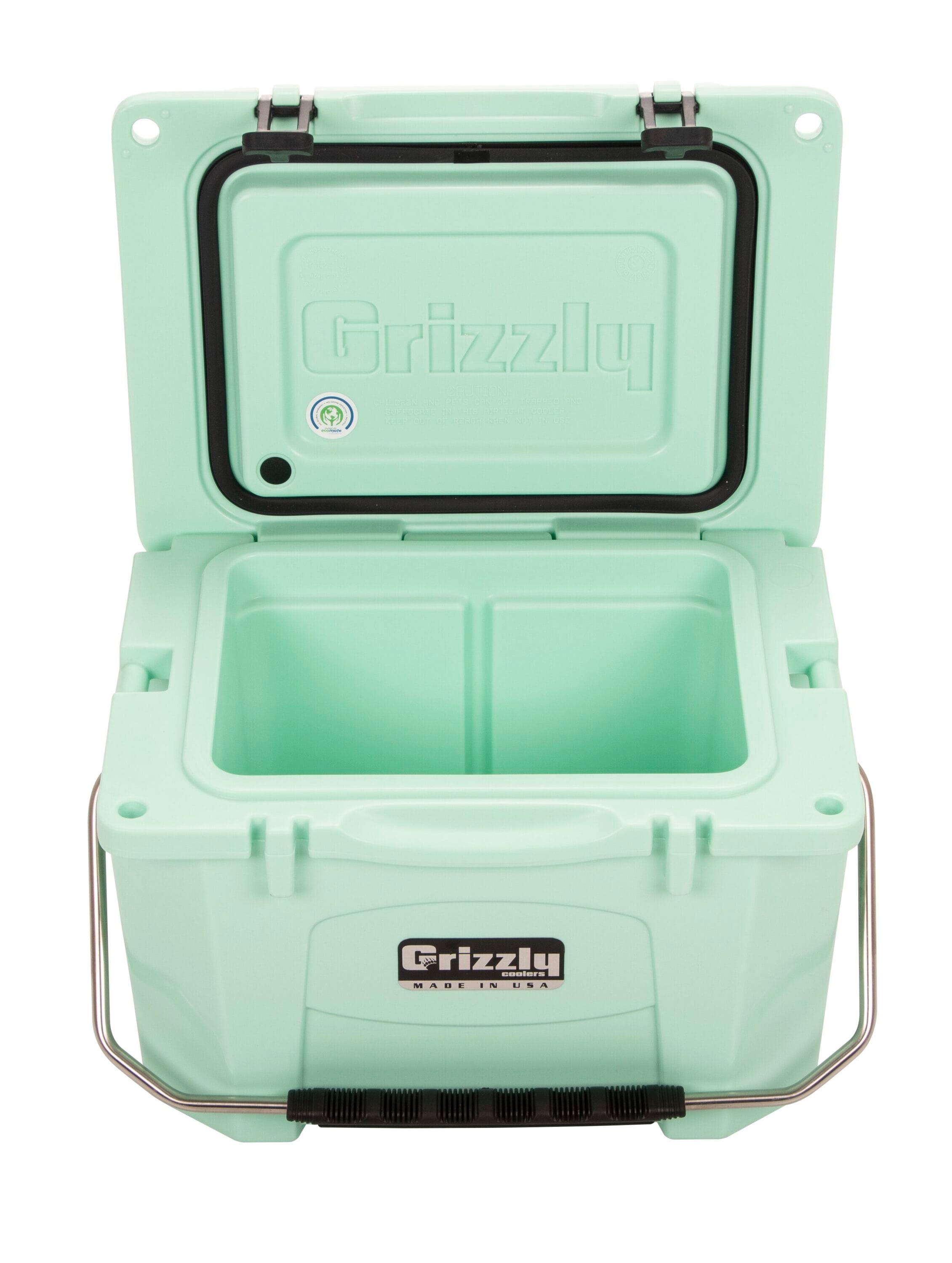 Grizzly Coolers USAMade Seafoam Green 24Can Insulated Chest Cooler