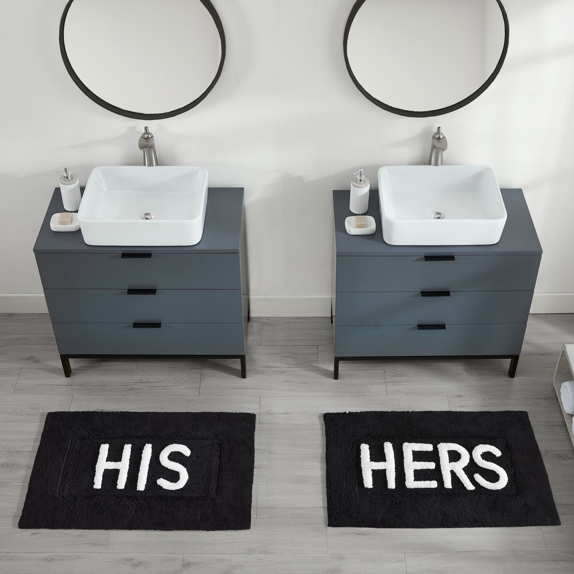 Jean Pierre New York  Novelty 20 in x 32 in 2 Piece Set Bath Rugs