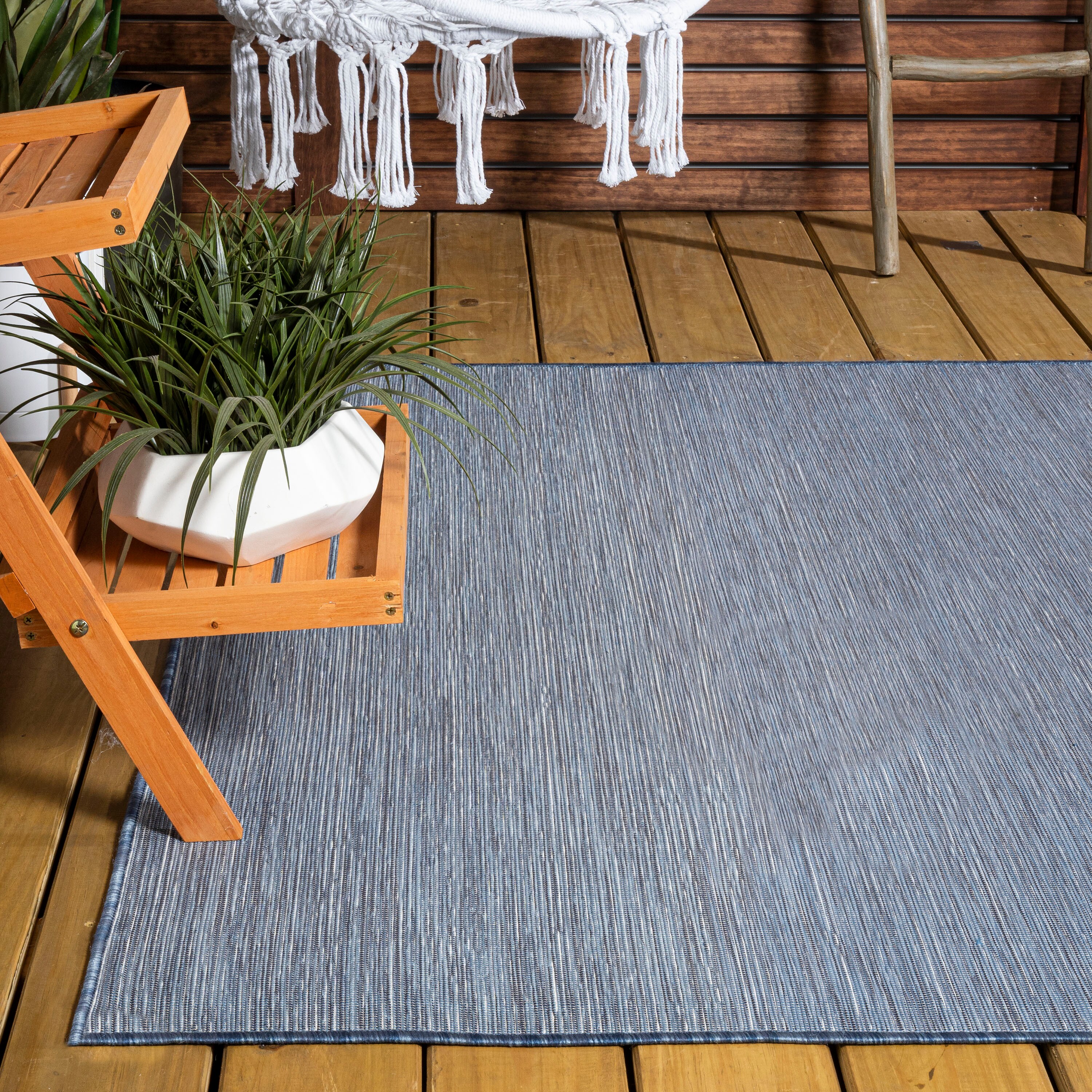 Ethan Blue Flatweave Synthetic 8' x 10' Area Rug