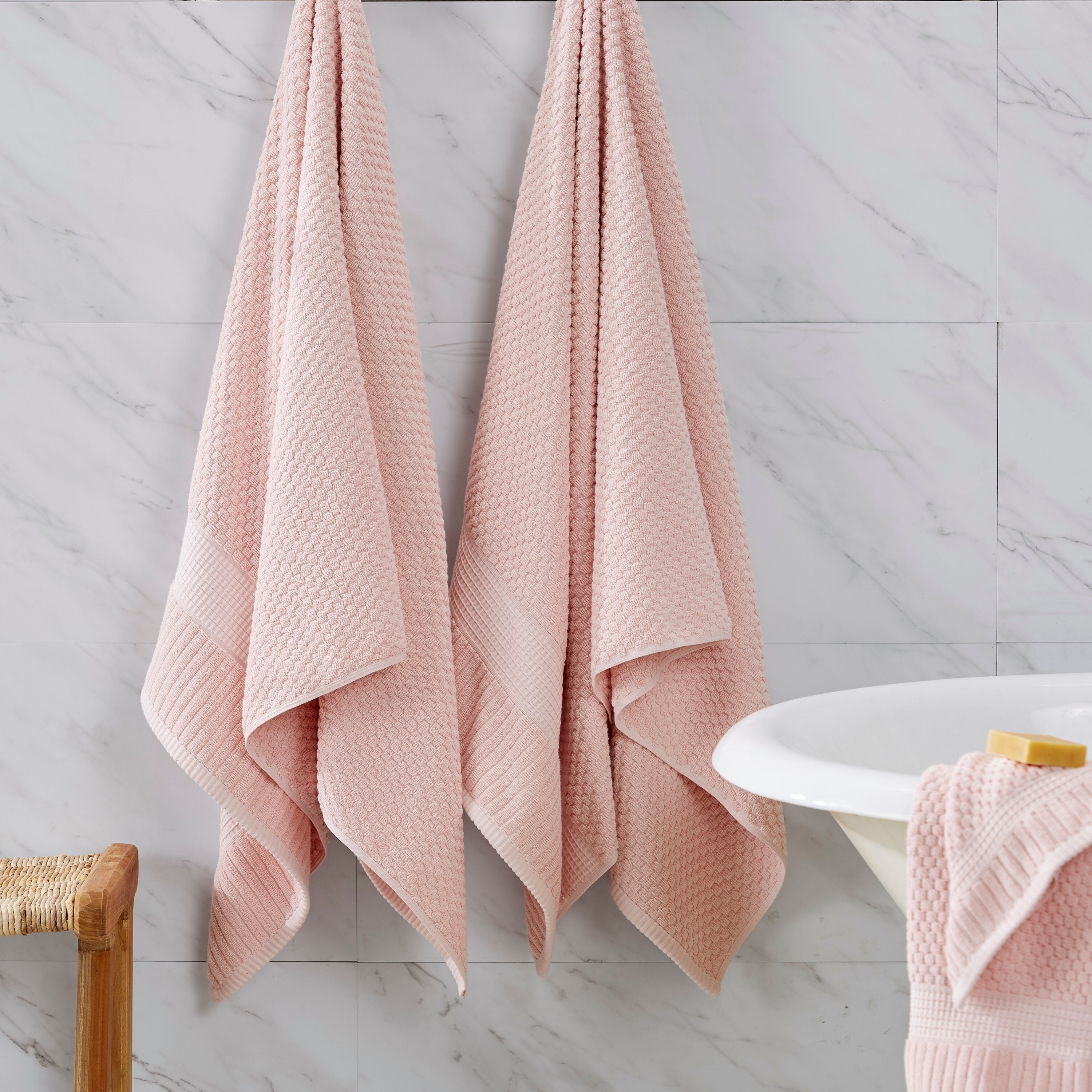 Amrapur Overseas 4-Piece Blush Cotton Quick Dry Bath Towel Set (4pk  Spunloft Bath Sheet) in the Bathroom Towels department at