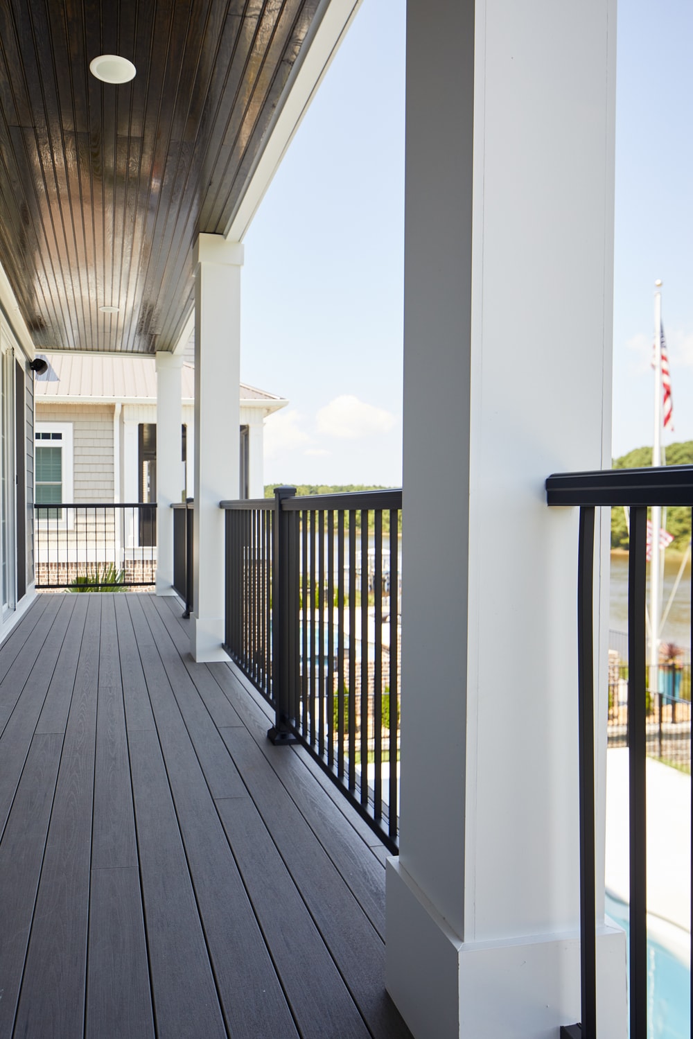 TimberTech AZTIXCSTR6B Deck-Handrails - View #5