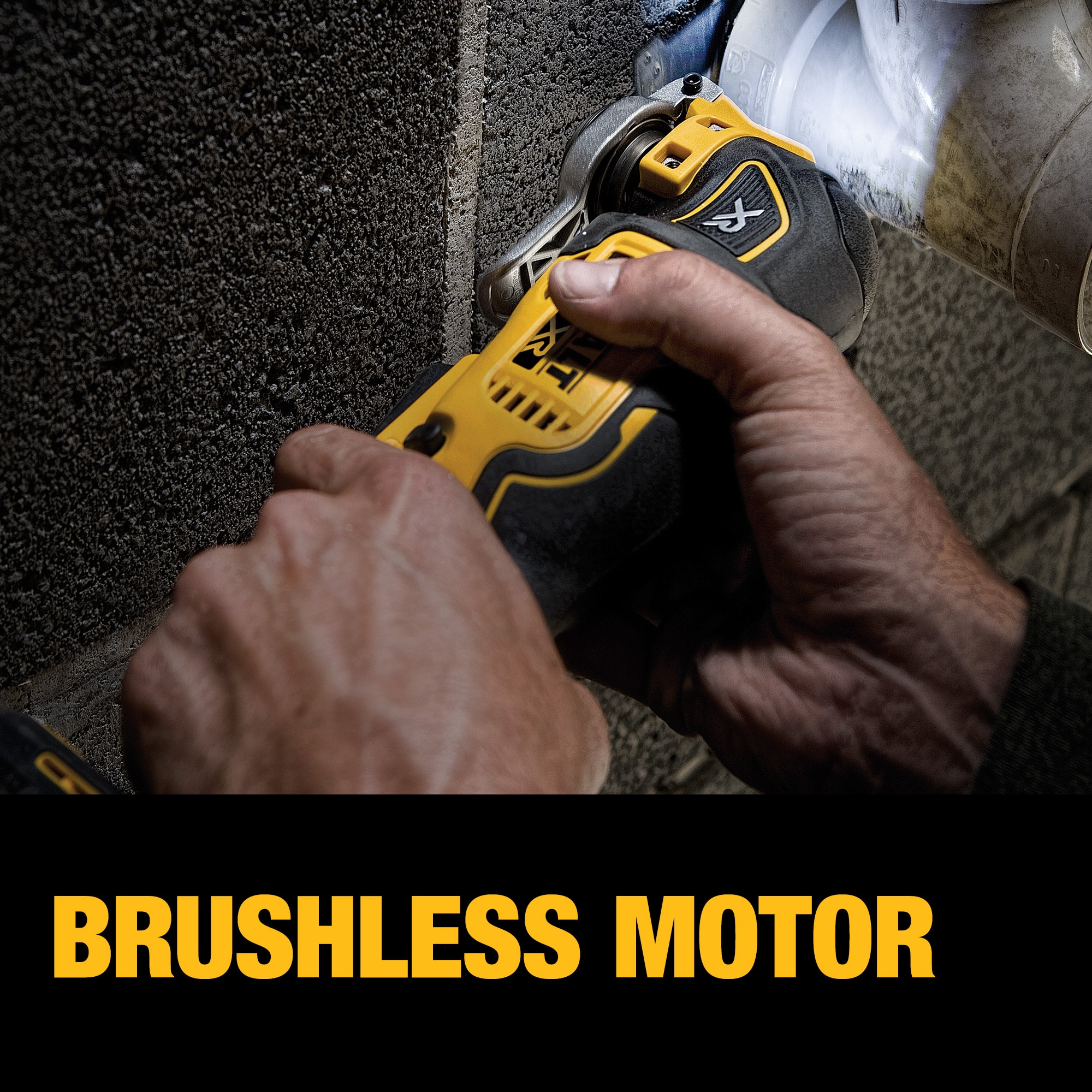 DEWALT 20V MAX XR Cordless Brushless 3-Speed Oscillating Multi Tool with  (1) 20V 1.5Ah Battery and Charger DCS356C1 - The Home Depot