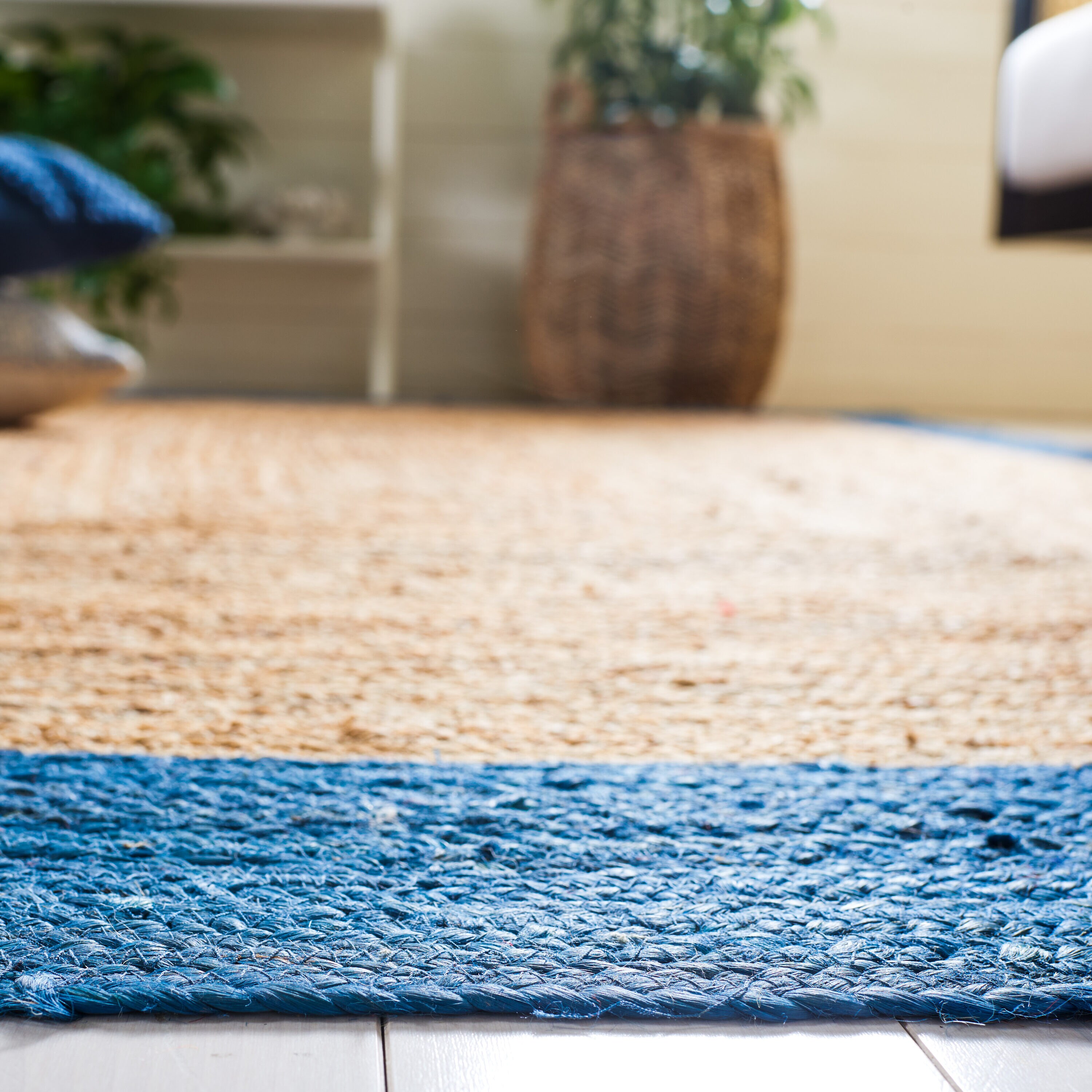 Safavieh NFB852M-5 rugs - View #4