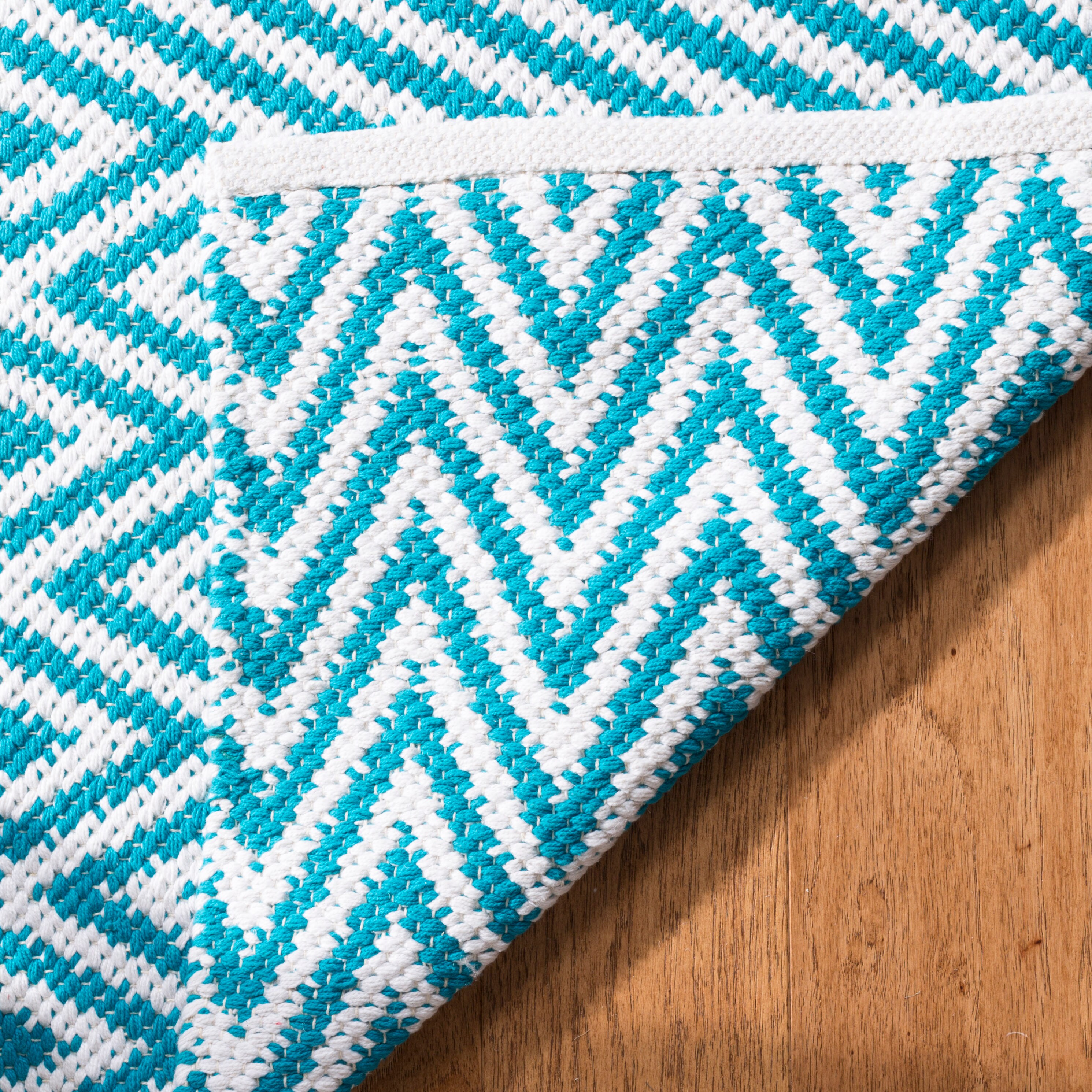 Safavieh MTK812H-4 rugs - View #4
