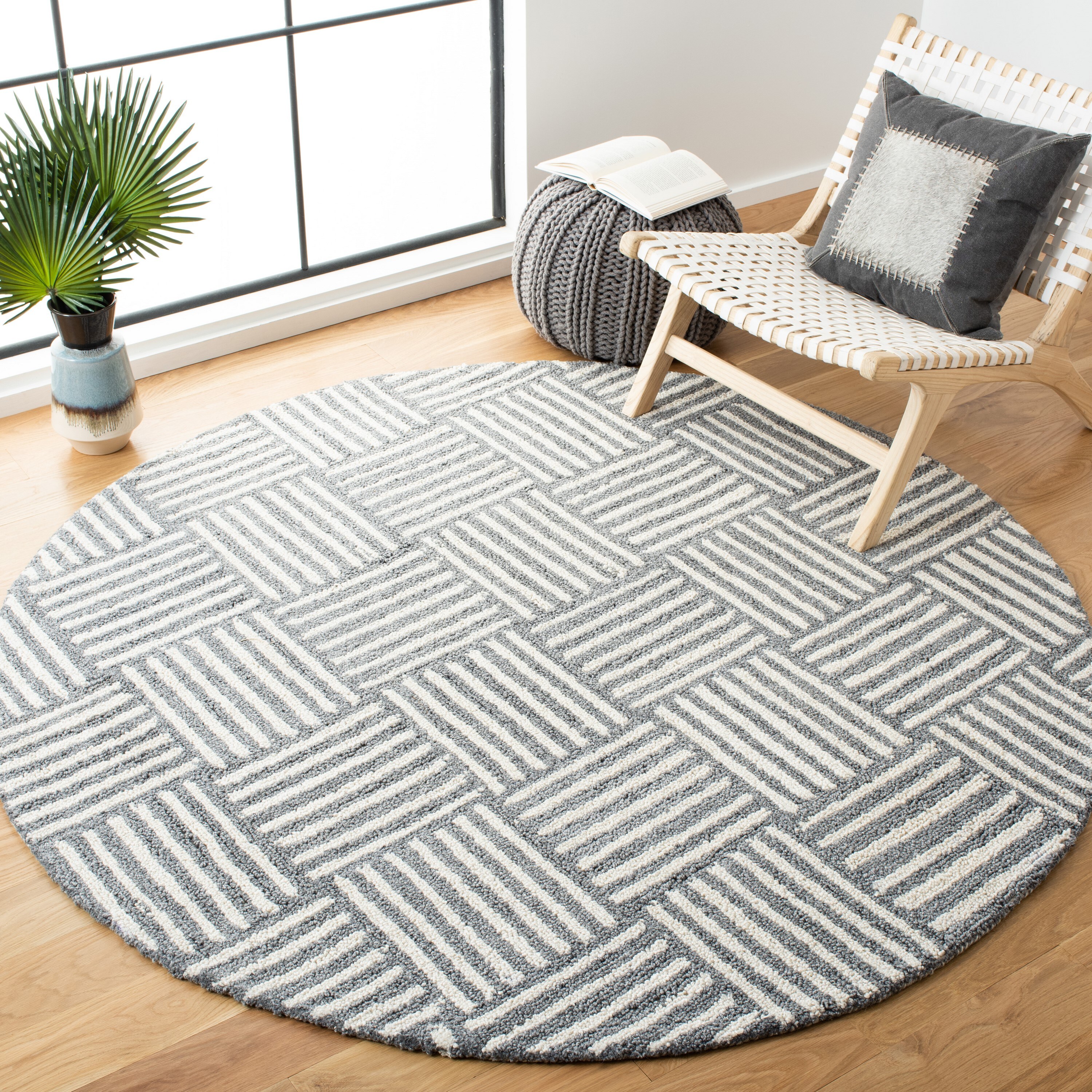 Safavieh ABT602A-6R Abstract Cross 6 x 6 (ft) Tufted Synthetic Ivory/Dark Gray Round Indoor Stripe Area rug