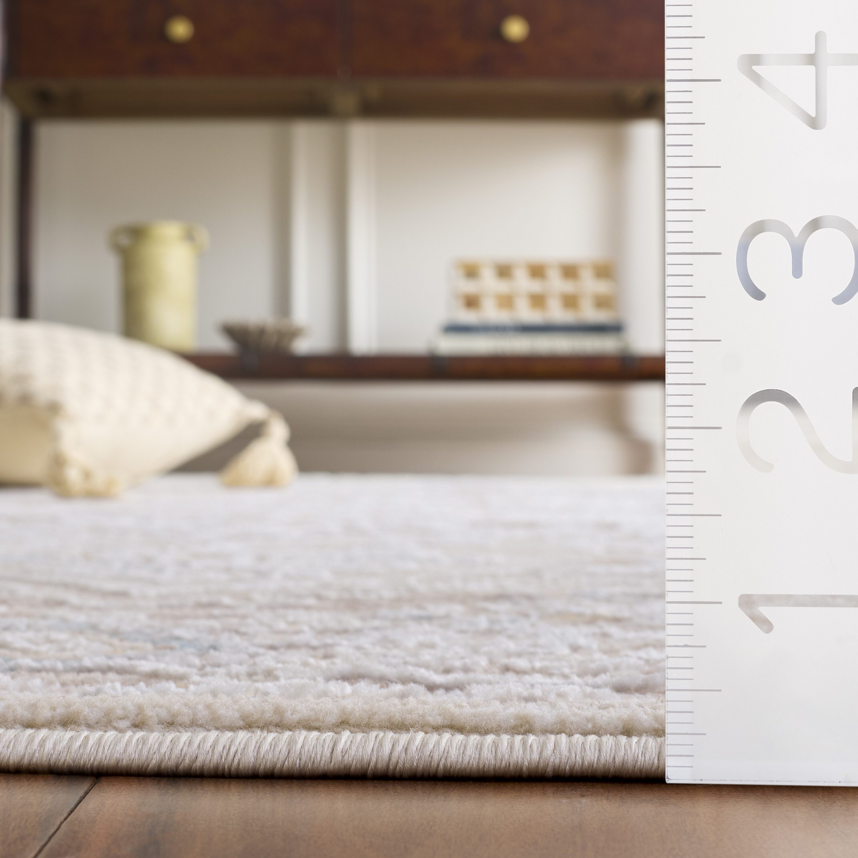 Safavieh SYD402B-4 rugs - View #5